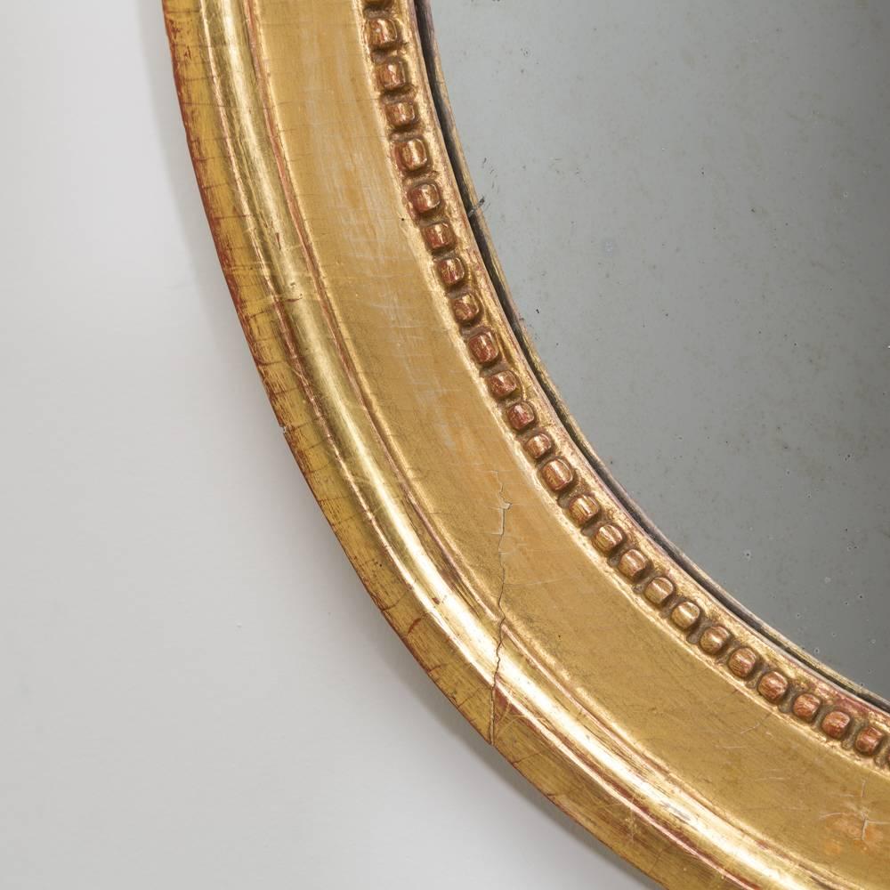 Mid-18th Century Pair of Swedish Oval Giltwood Mirrors, circa 1760 For Sale