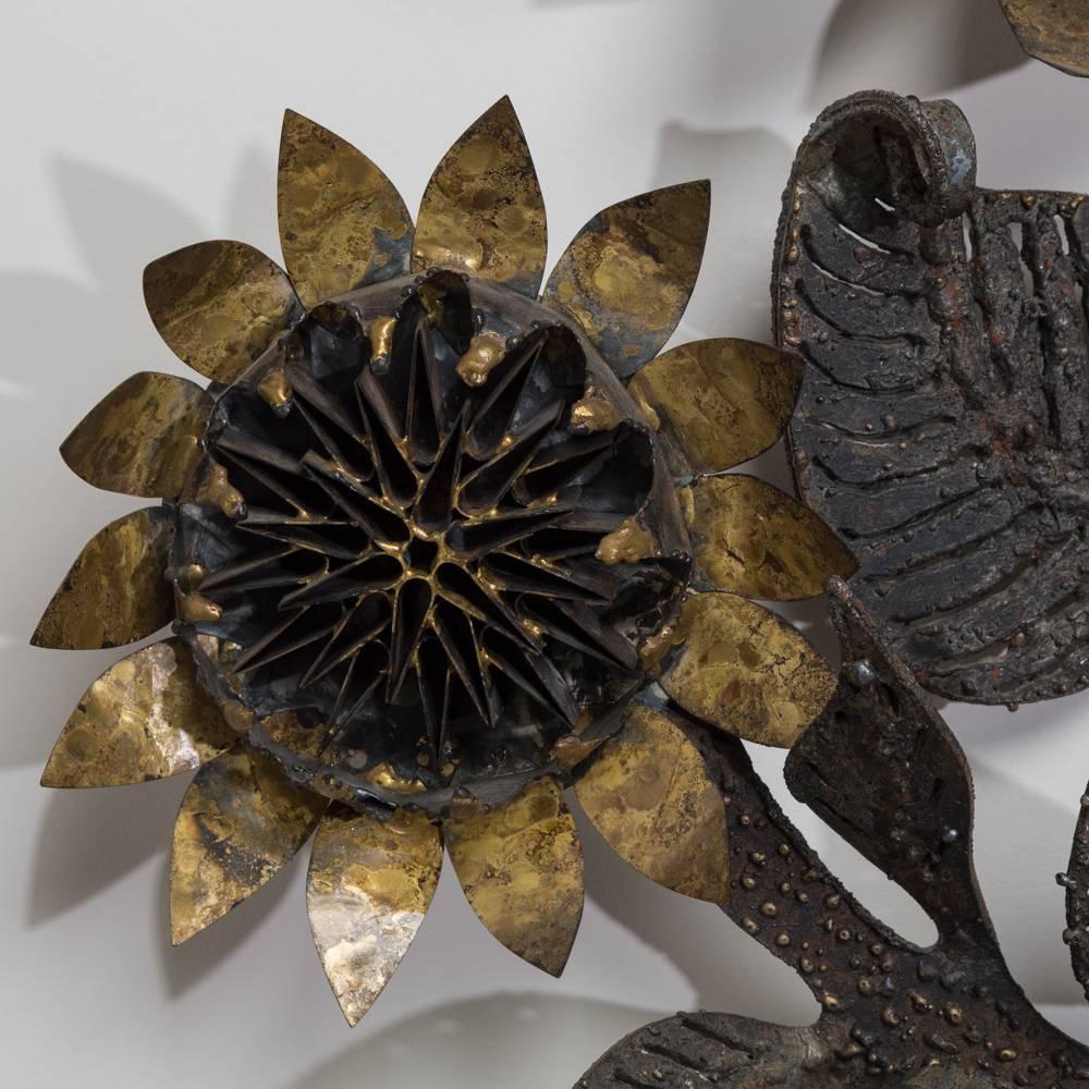 Early Rare Sunflower Metal Wall Sculpture by Curtis Jere, 1967 In Excellent Condition In London, GB