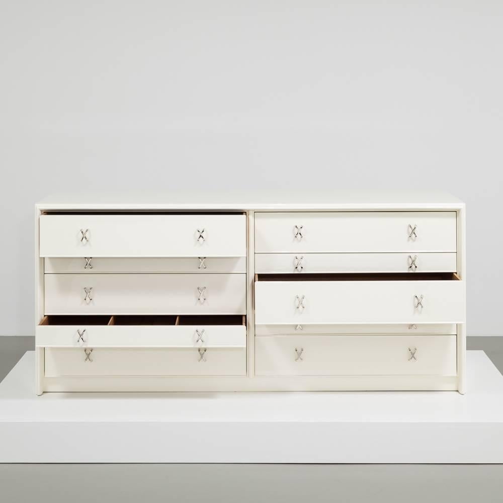 Mid-20th Century Superb Paul Frankl Lacquered Ten-Drawer Commode, 1950s For Sale
