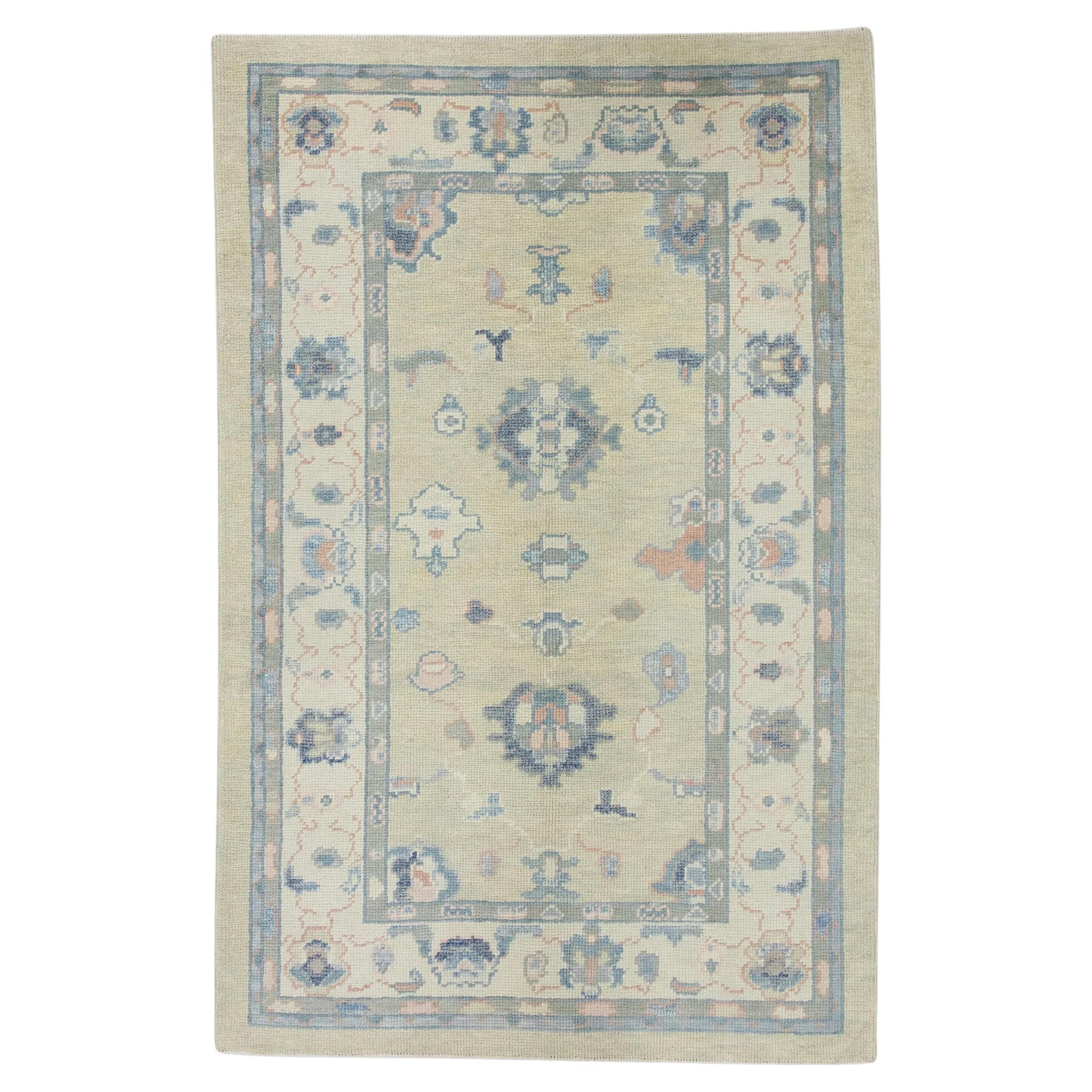 Türkischer Oushak Teppich Grün Blau Rosa Akzente Handgewebter Wollteppich 3'11" x 5'11"