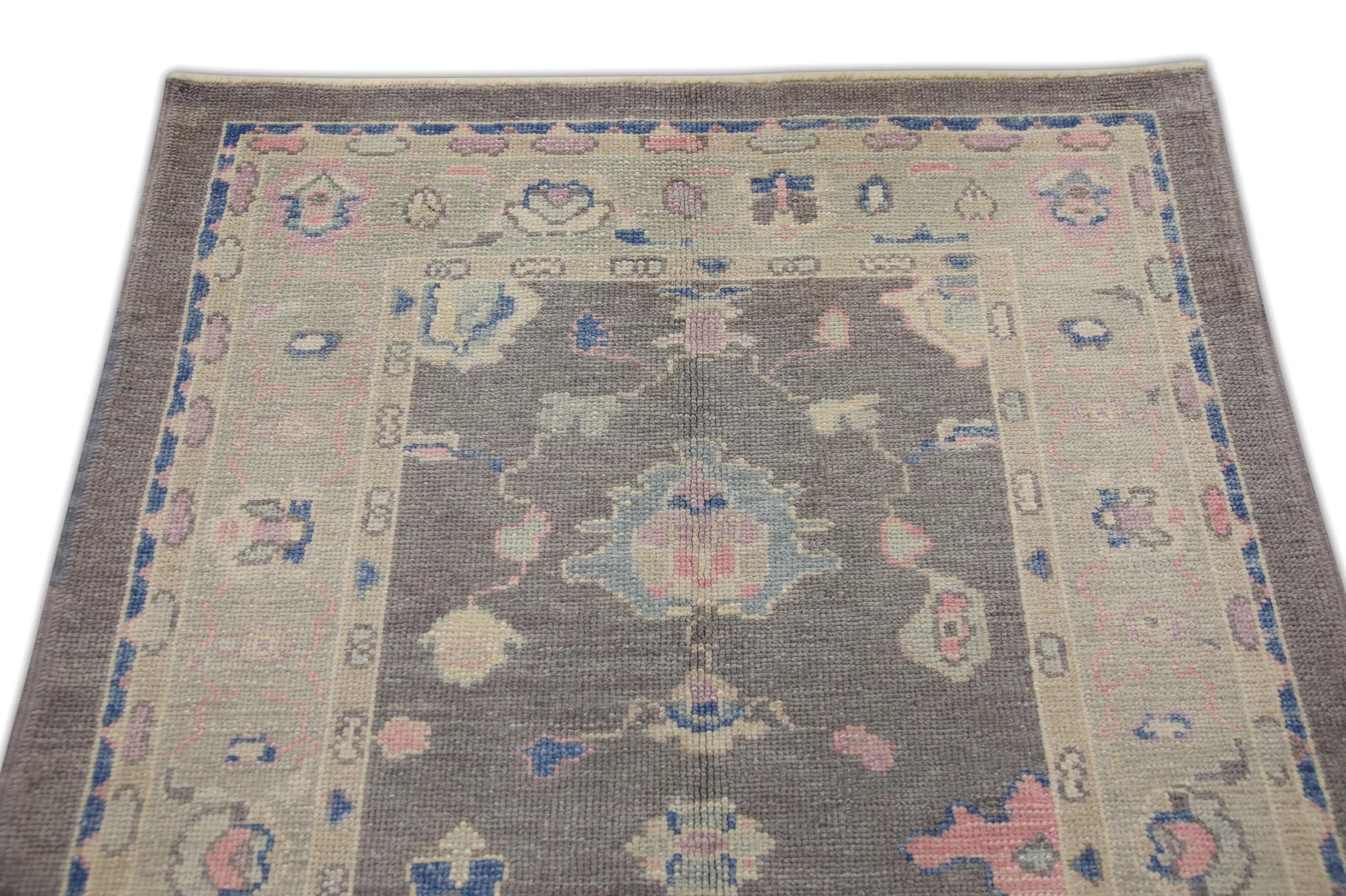 Türkischer Oushak Teppich Rosa, Blau & Elfenbein Handgewebter Wollteppich 4' x 5'11