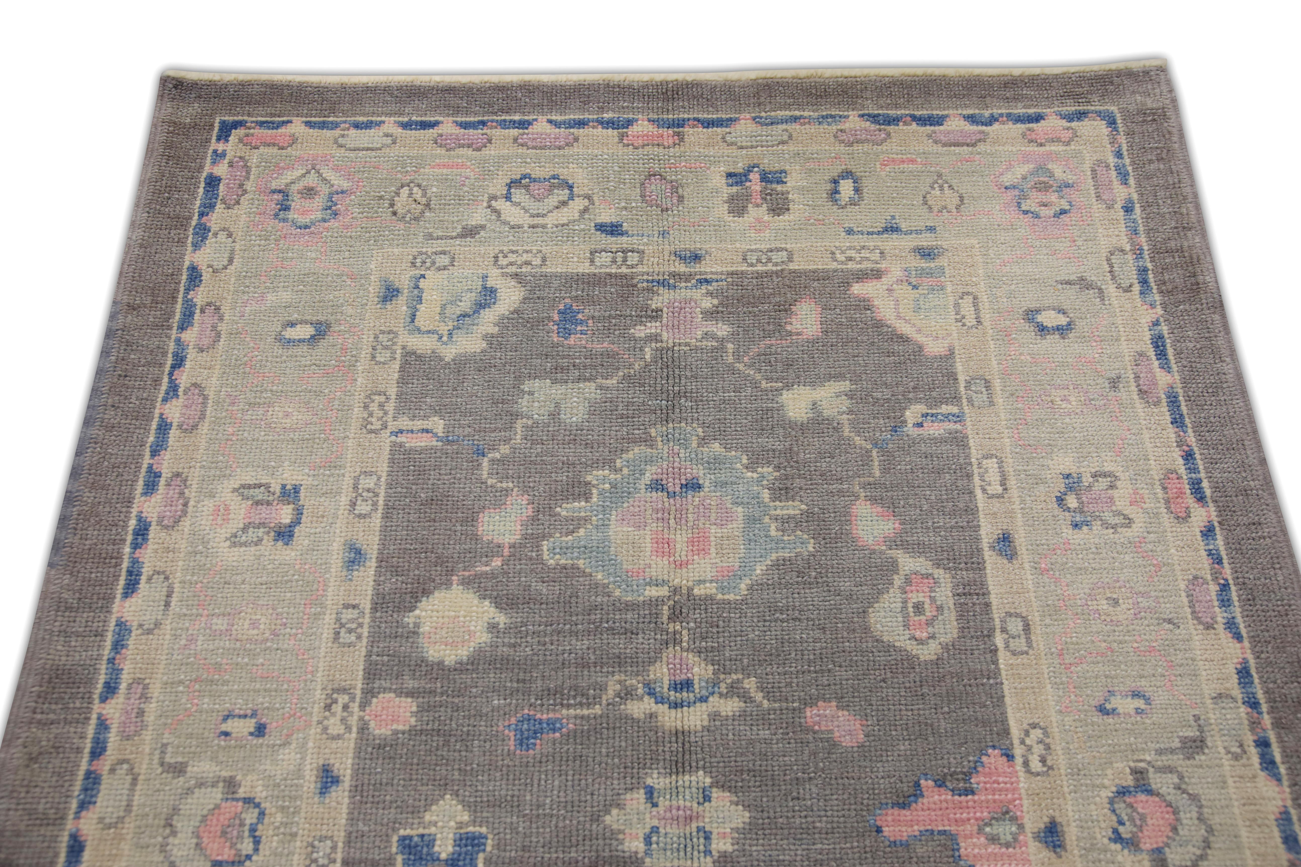 Türkischer Oushak Teppich Rosa, Blau & Elfenbein Handgewebter Wollteppich 4' x 5'11