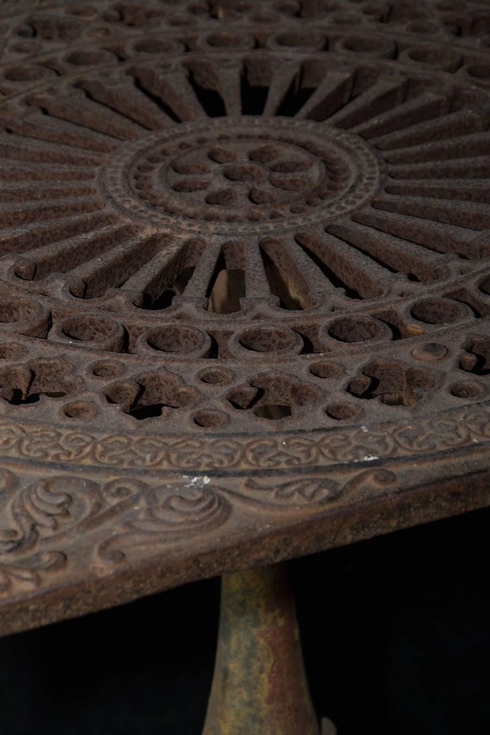 Unique Cast Iron Garden Table In Good Condition For Sale In New York, NY