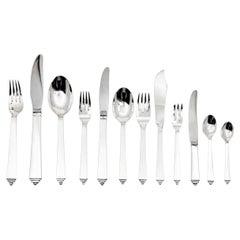 Juego de cubiertos «Pyramid» de Georg Jensen, en plata de ley, para 12 comensales