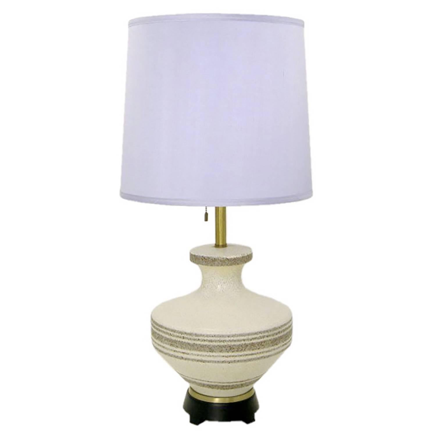 Lightolier Hand Thrown Stippled Glaze and Striped Pottery Table Lamp