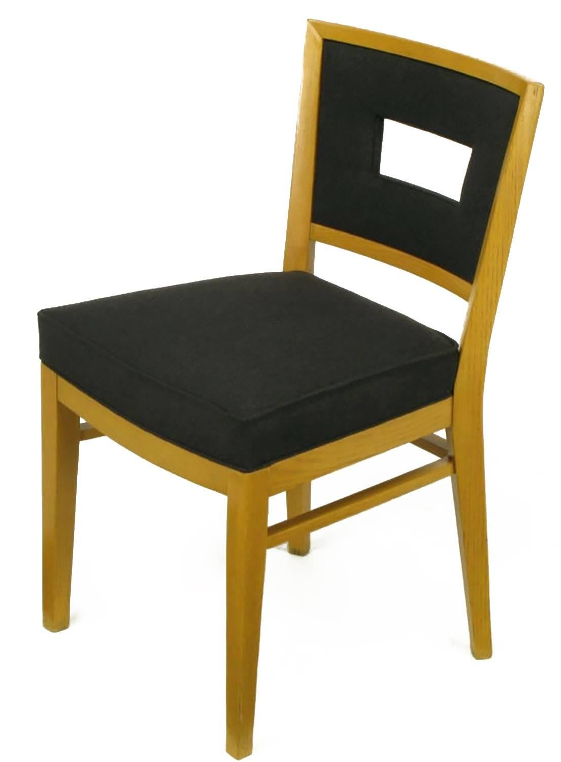 Set of Eight White Oak and Black Flannel Keyhole Back Dining Chairs In Excellent Condition In Chicago, IL