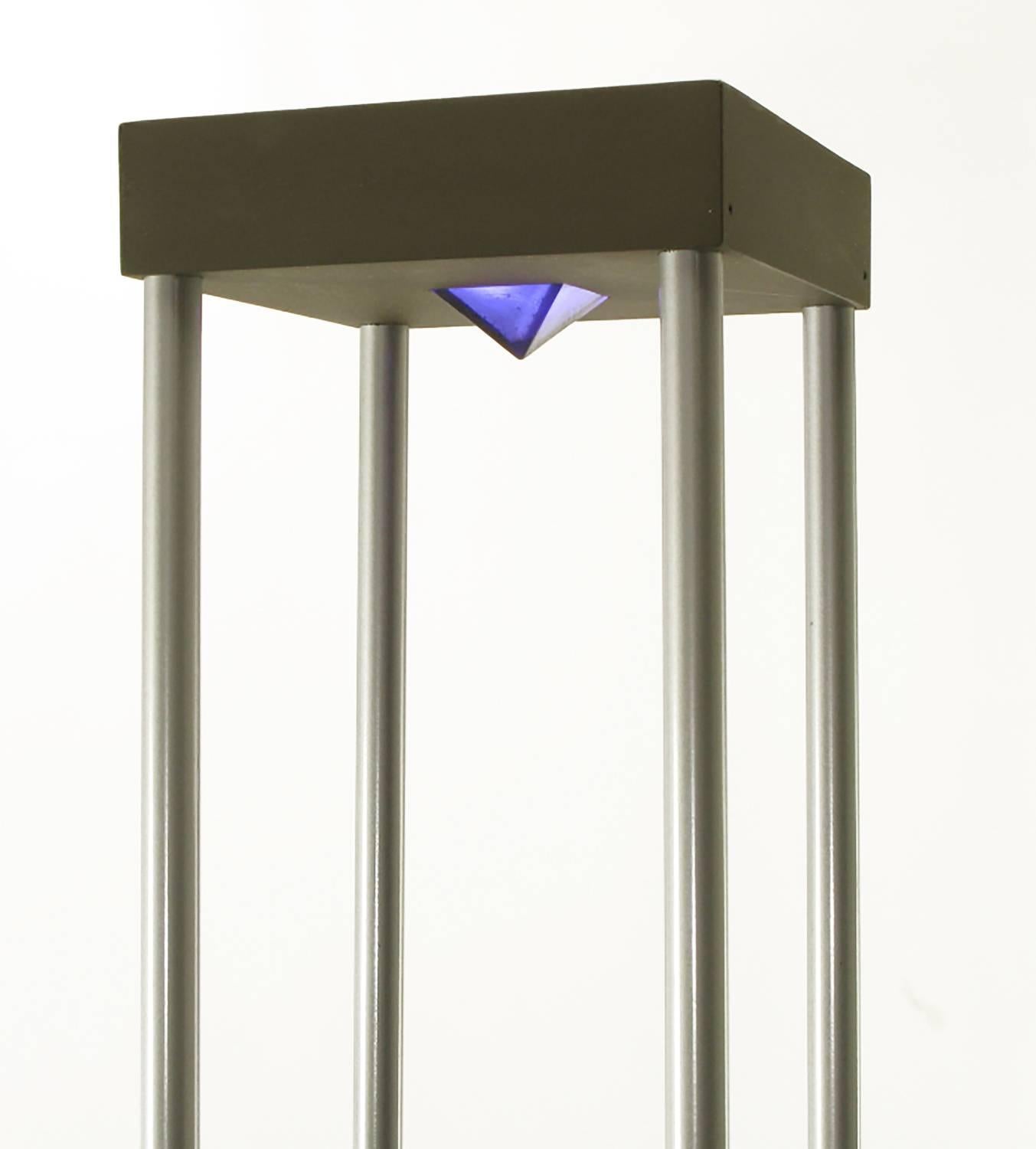 Italian Pair of Memphis-Style Postmodern Floor Lamps with Cobalt Blue Glass Pyramids For Sale