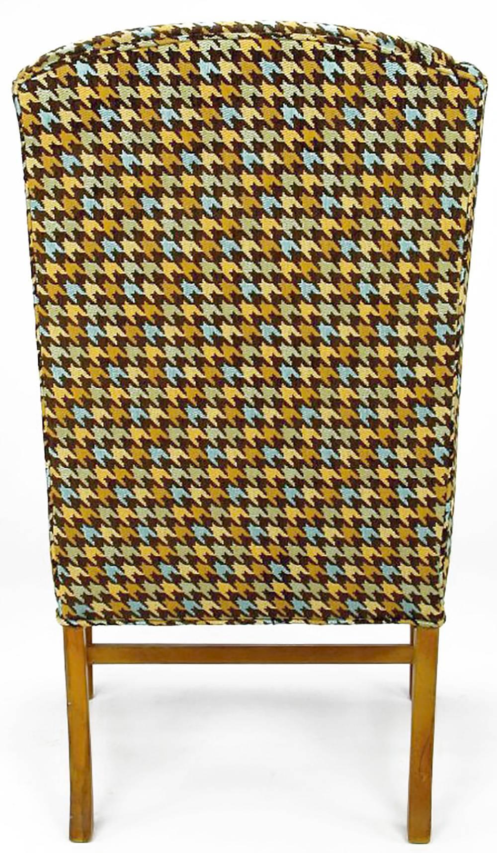 Pair of 1940s Wing Chairs in Colorful Overscaled Houndstooth Wool In Good Condition In Chicago, IL