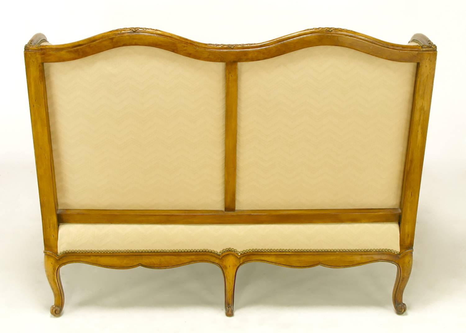 Yale Burge Louis XV Wingback Settee In Good Condition For Sale In Chicago, IL