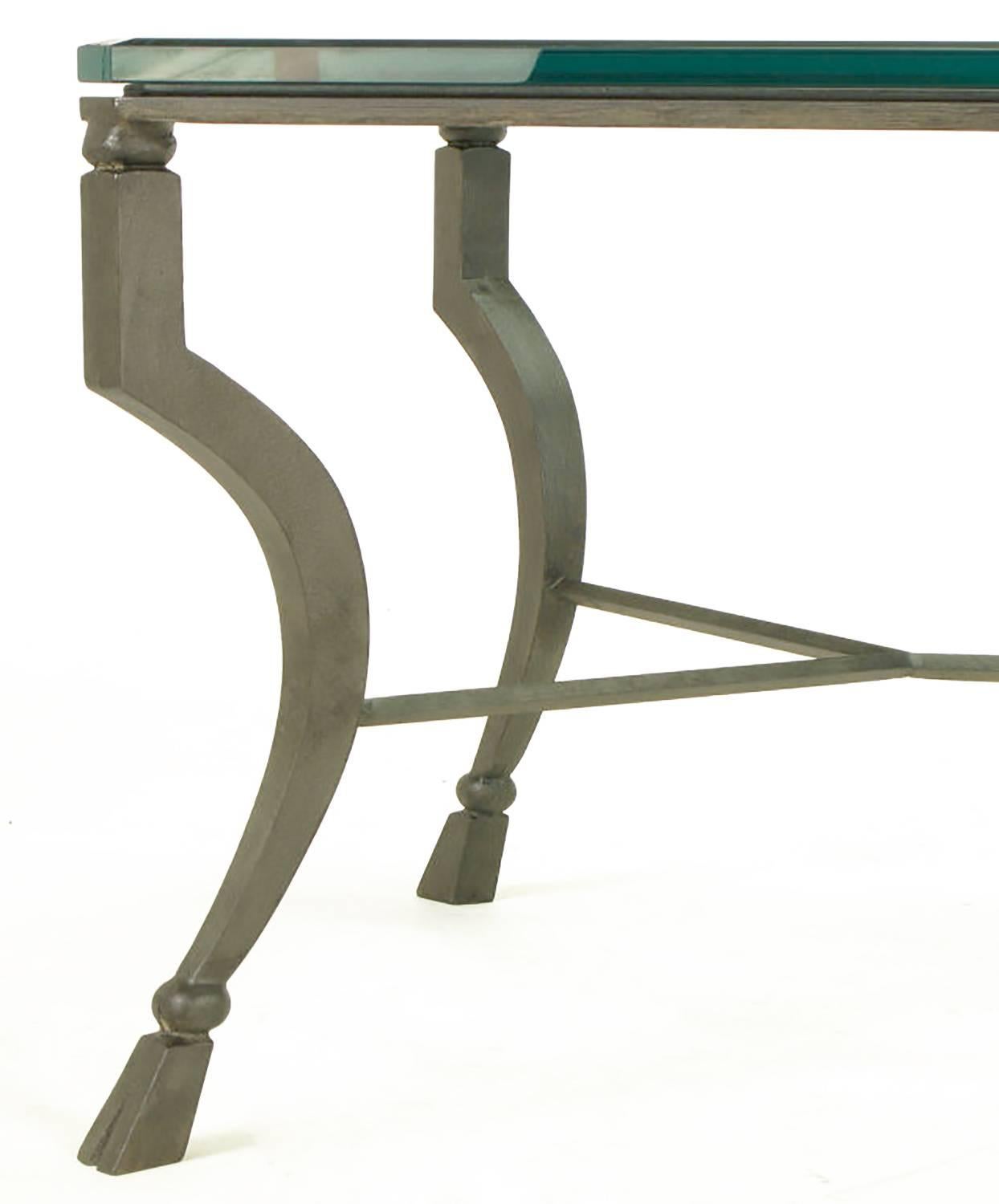 Hand-Wrought Iron Stylized Hoof Foot Coffee Table in Gunmetal Grey Finish In Excellent Condition For Sale In Chicago, IL