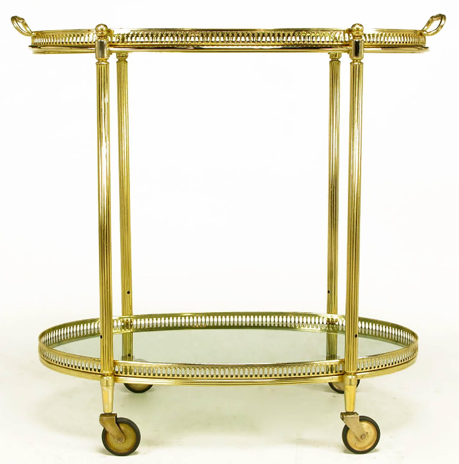Pierced and Reeded Brass Two-Tier Oval Tray-Top Bar Cart In Good Condition In Chicago, IL