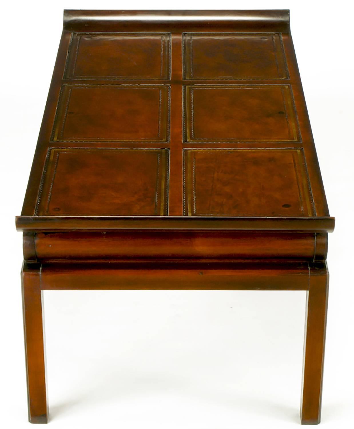 1940s Mahogany and Leather Pagoda Top Greek Key Coffee Table In Good Condition In Chicago, IL