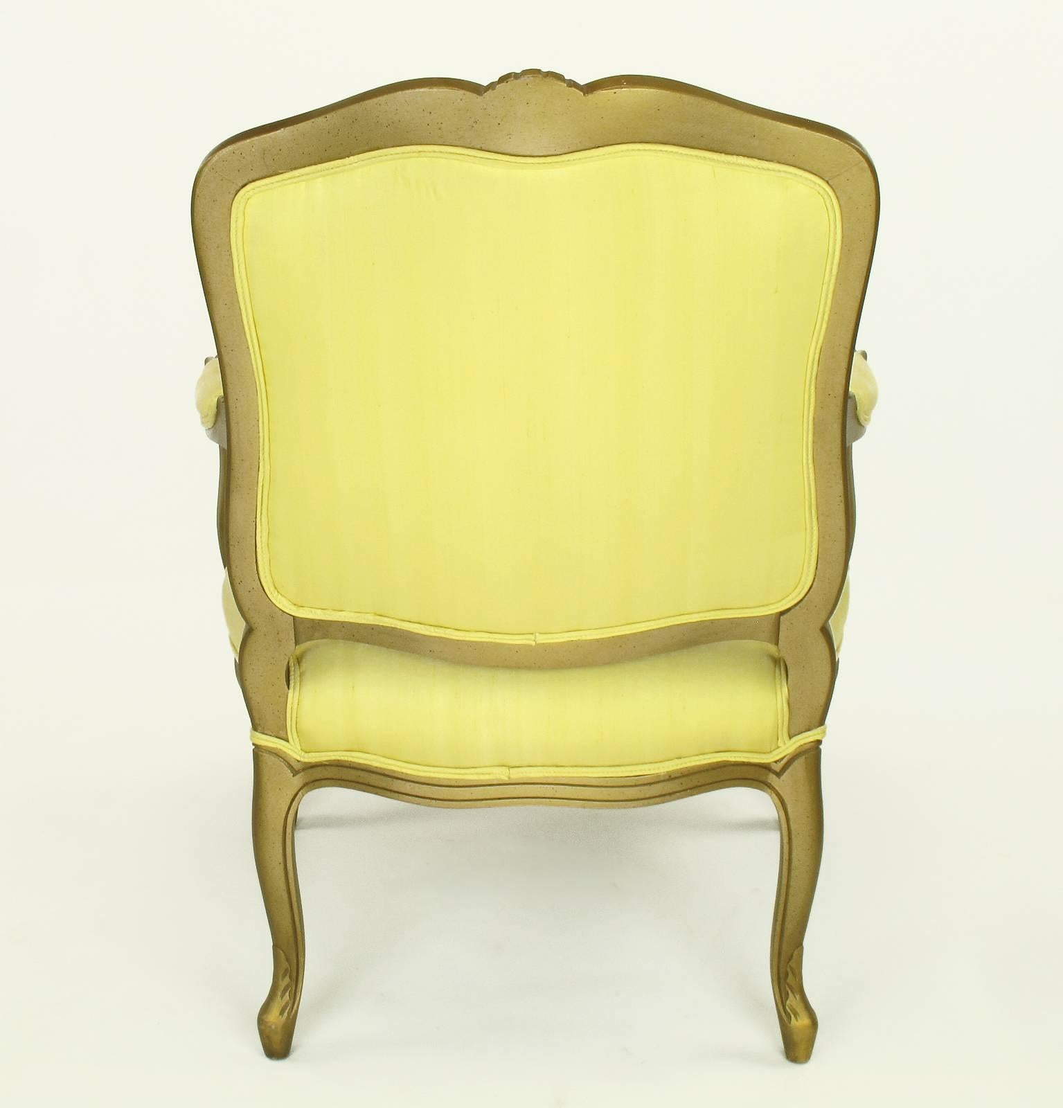 1940s Giltwood Louis XV Style Fauteuil with Saffron Silk Upholstery In Good Condition In Chicago, IL