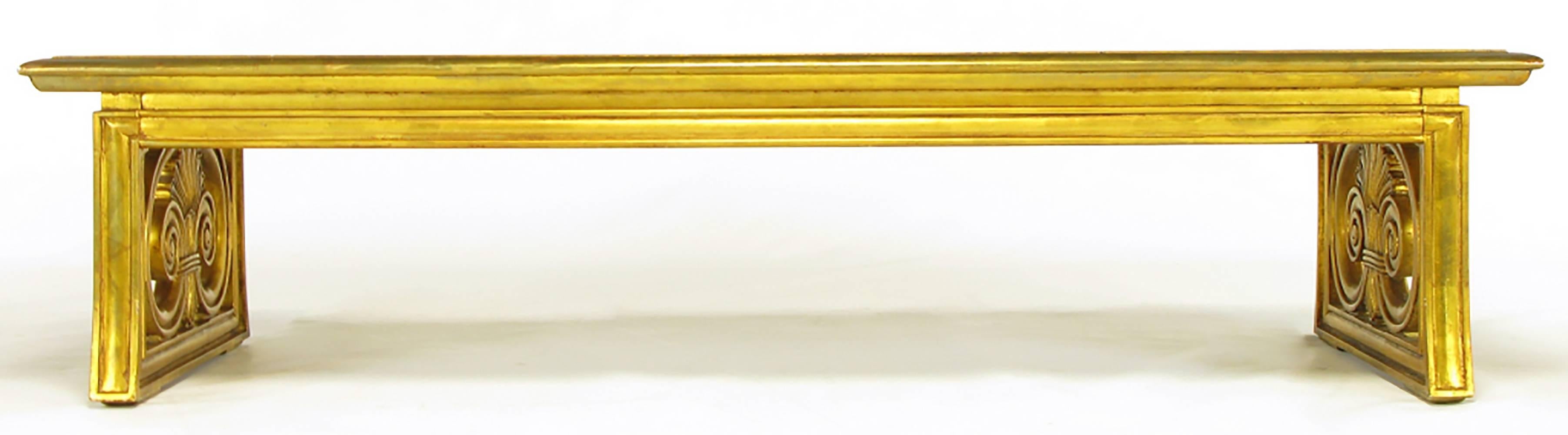 American Gilt Carved Wood and Calacatta Marble Neoclassical Fleur-De-Lis Coffee Table