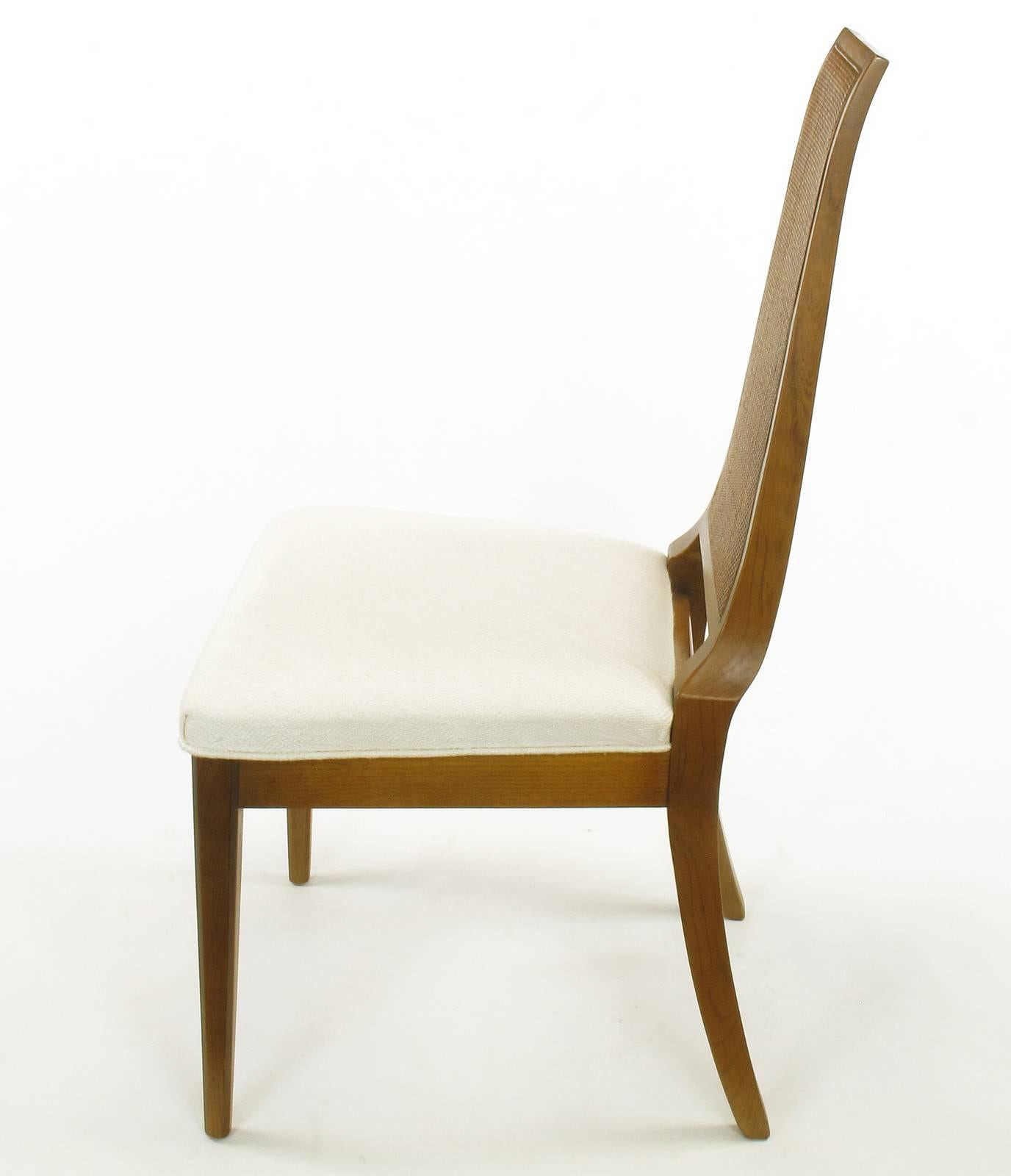 Chaises de salle à manger modernes et élégantes, vers les années 1950, en noyer et rotin en vente 1