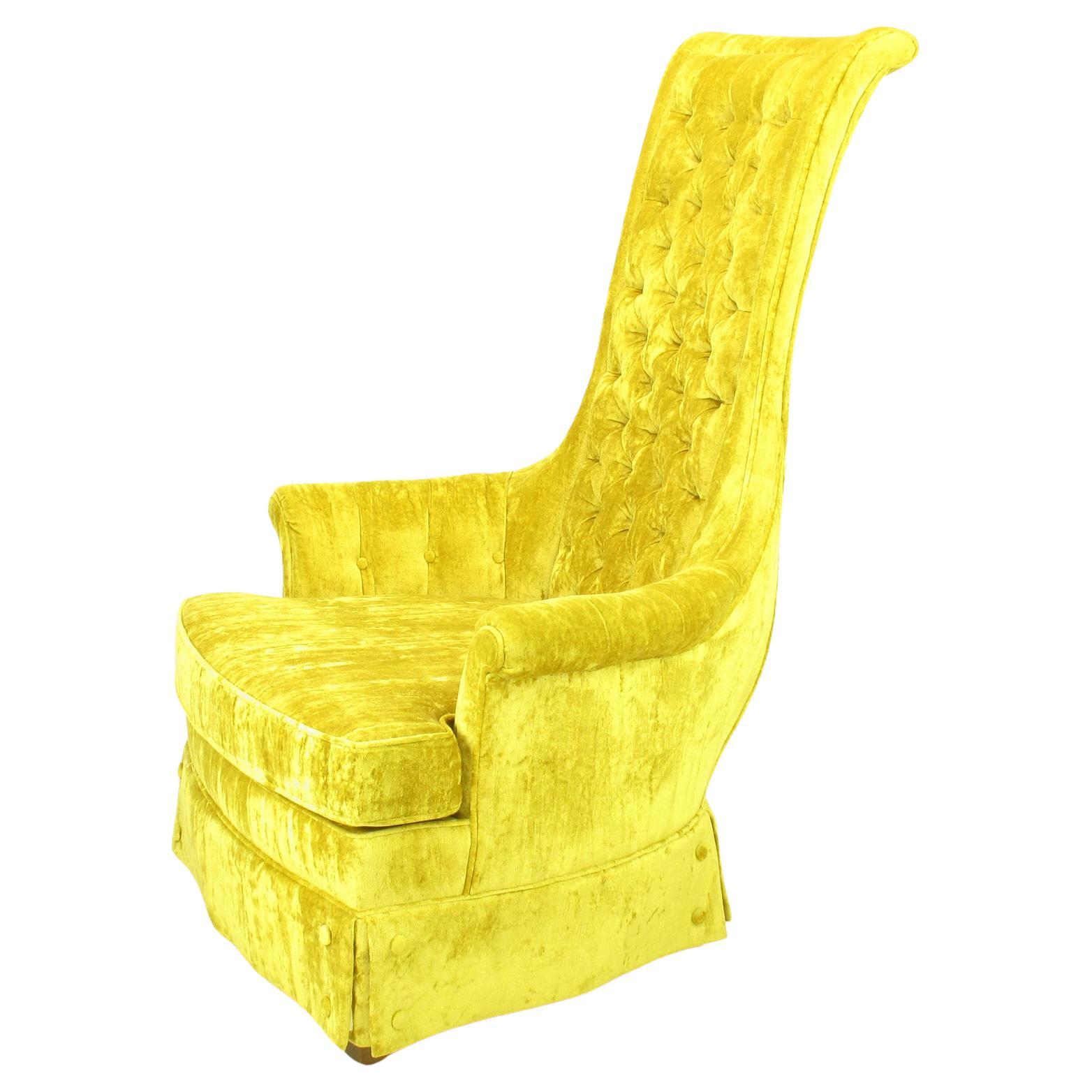 Tall Back Sinuous Lounge Chair in Gold Crushed Velvet, circa 1960s For Sale