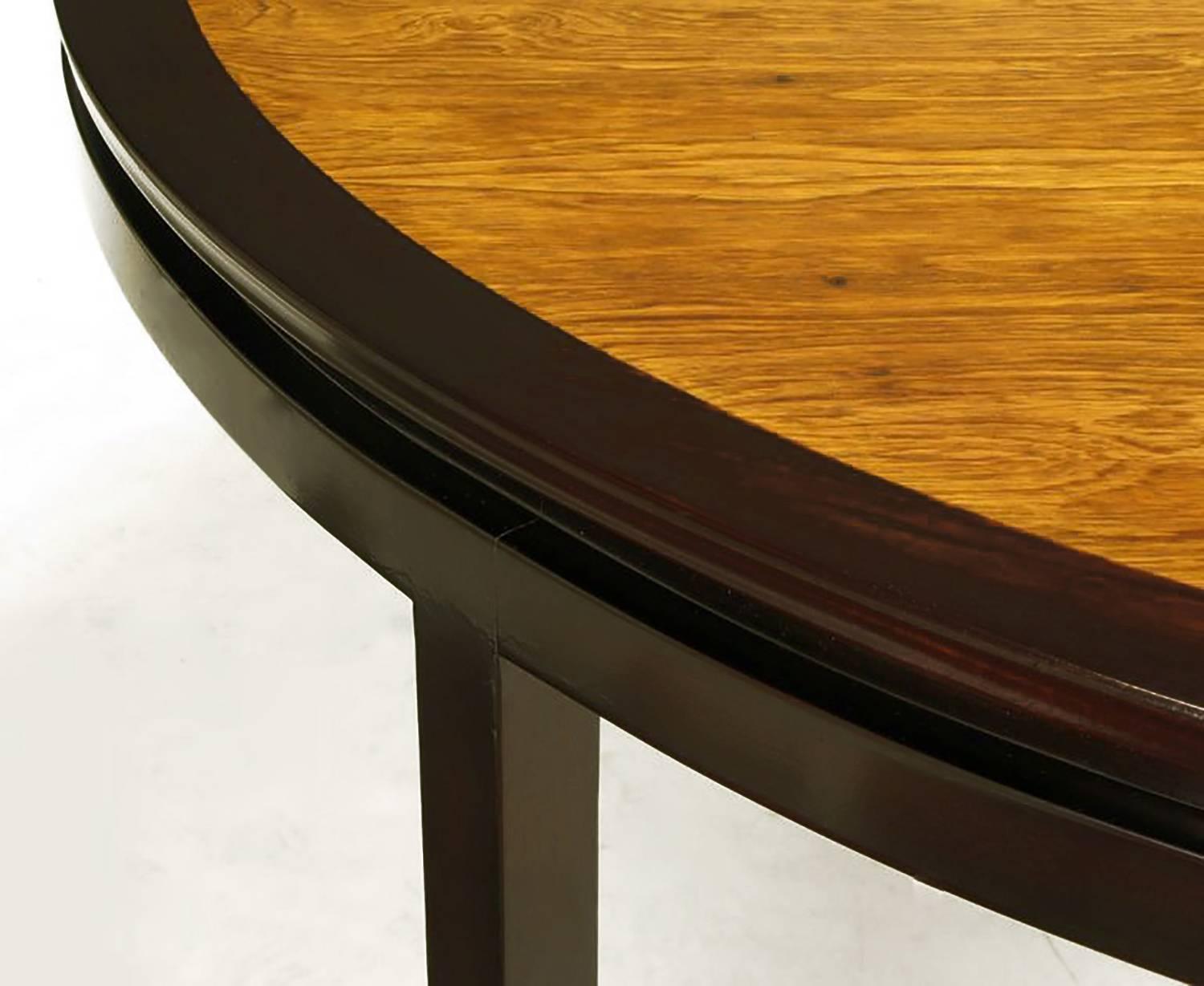 Américain Rare table de salle à manger ovale sur mesure Edward Wormley en acajou et bois de rose naturel en vente