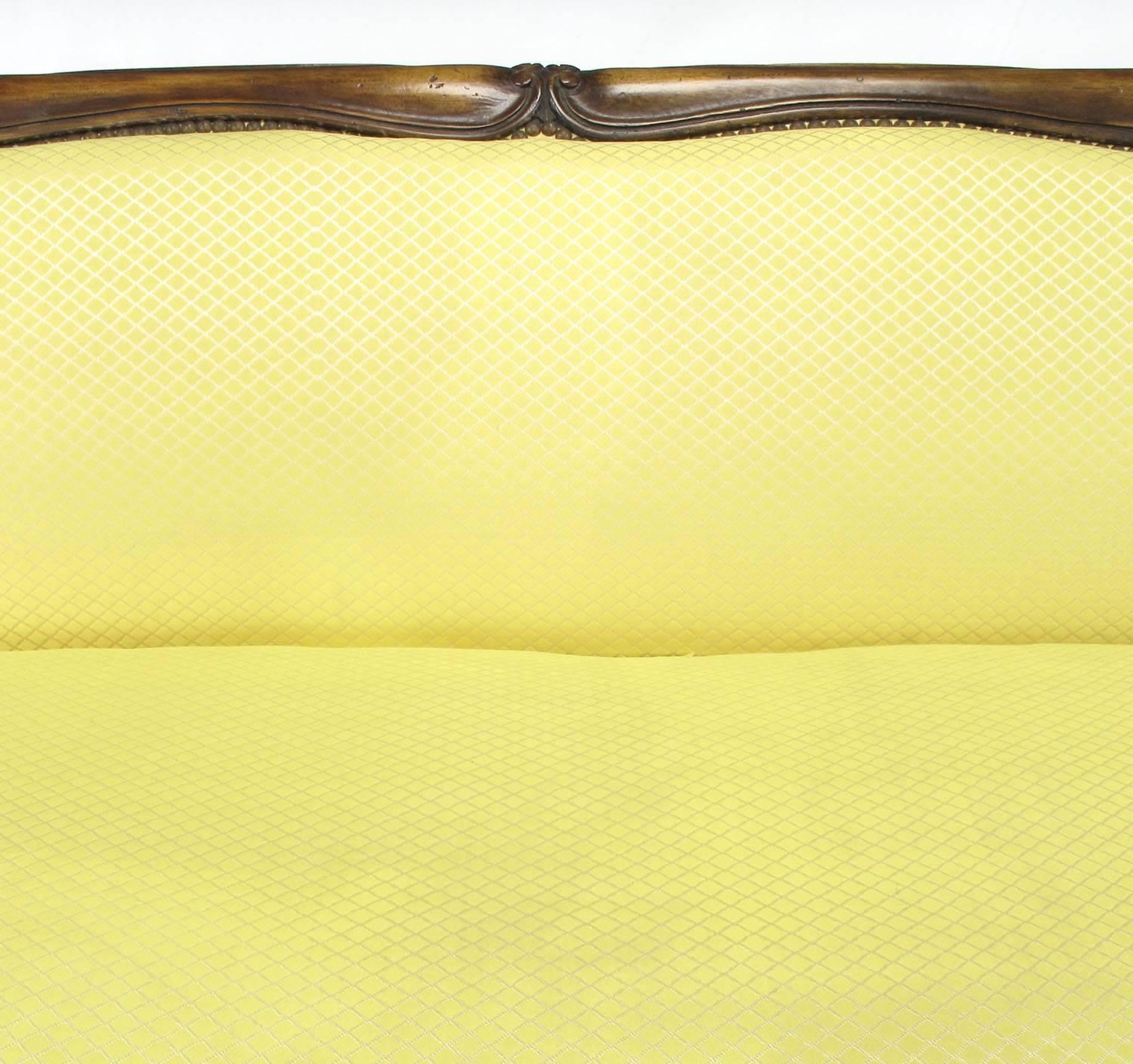Late 20th Century Elegant Yale Burge Louis XV Style Even-Arm Sofa For Sale