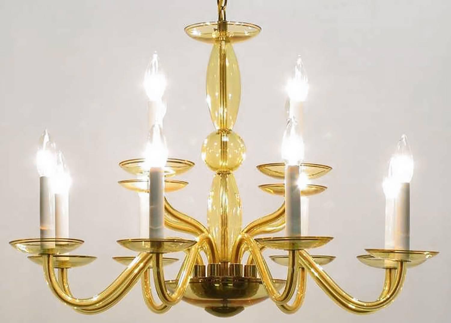 1940s Twelve-Arm Murano Deep Champagne Glass Chandelier In Excellent Condition In Chicago, IL