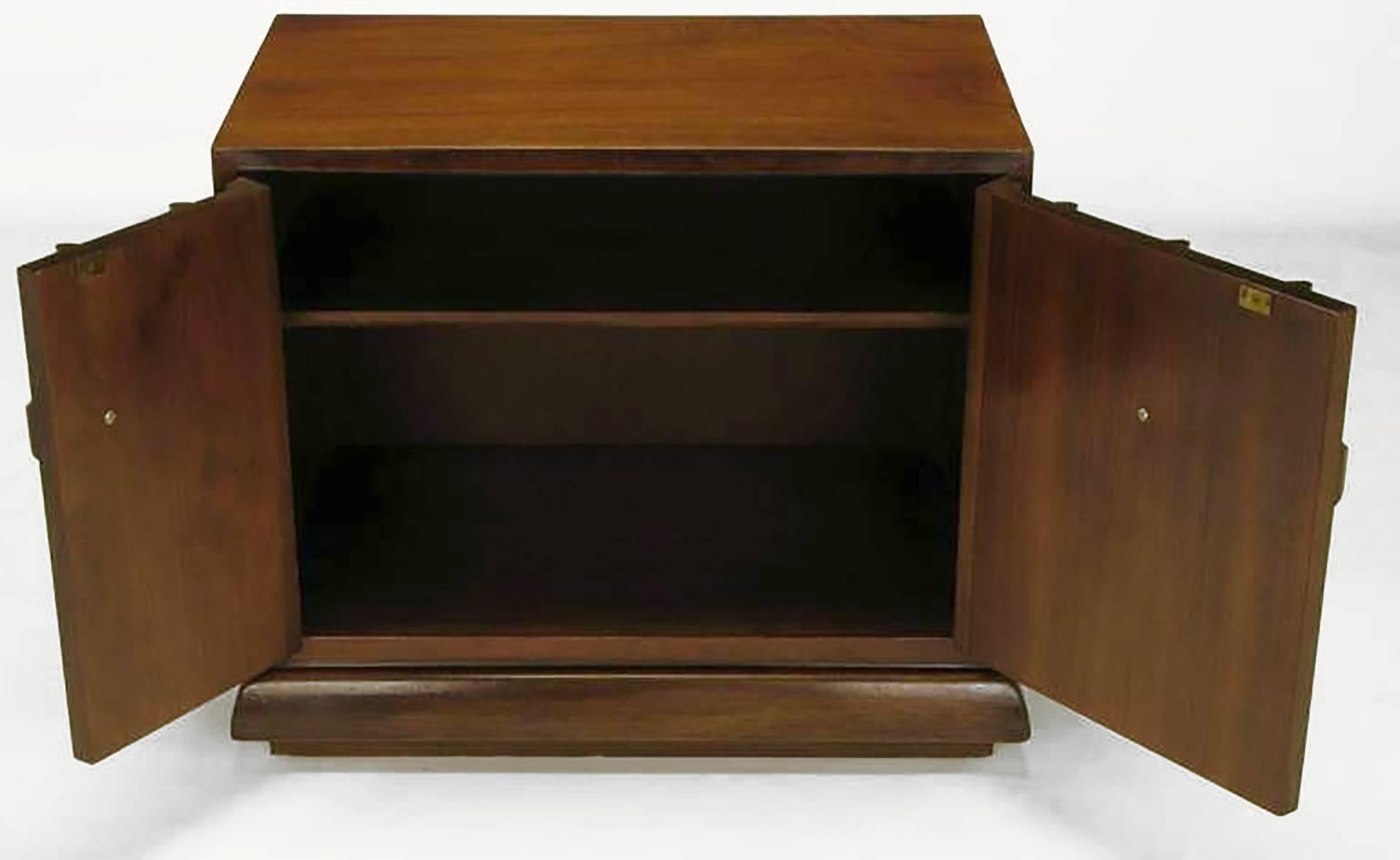 Pair of Walnut Nightstands with Carved Relief Doors In Good Condition In Chicago, IL
