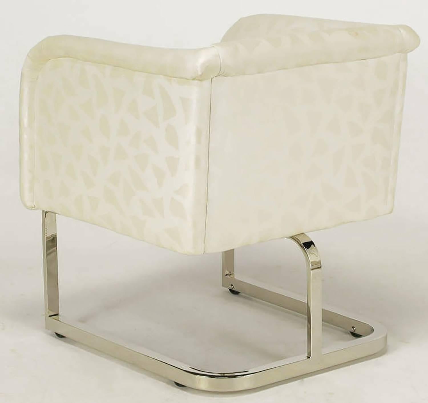 Steel Pair of Milo Baughman Nickel and Ivory Glazed Cotton Print Club Chairs For Sale