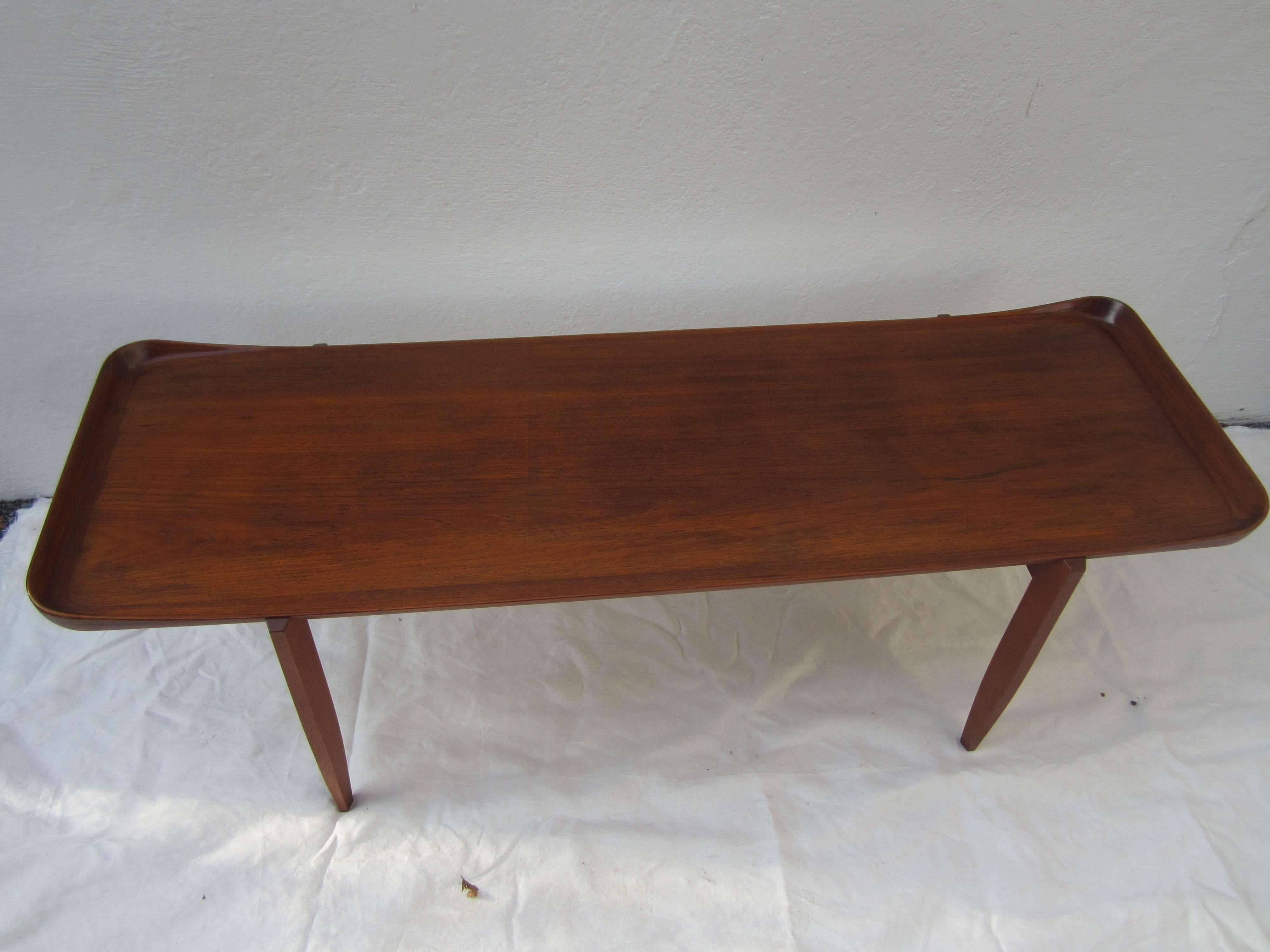 Danish Teak Coffee Table In Excellent Condition In East Hampton, NY