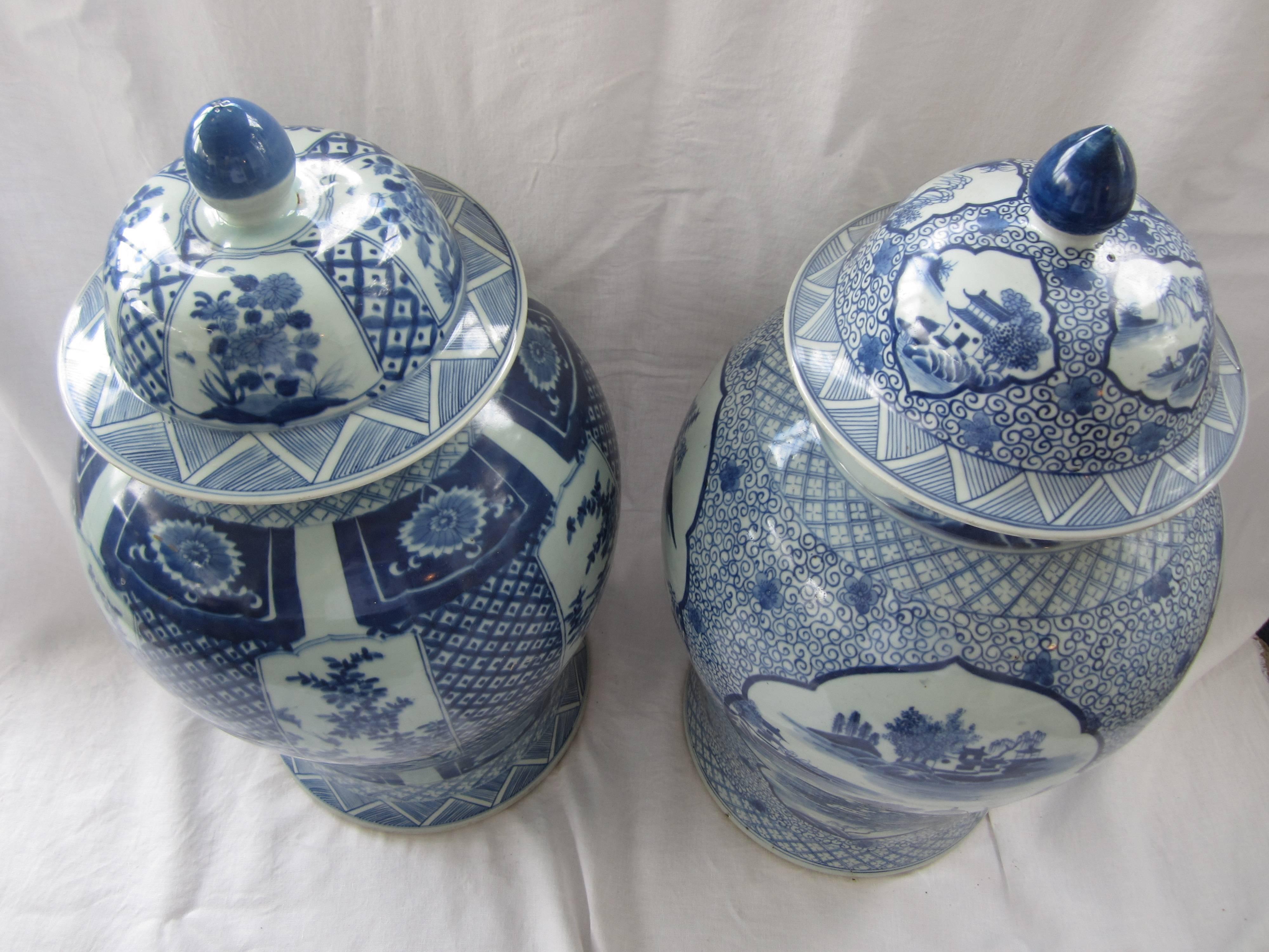 20th Century Pair of Chinese Blue and White Jars with Lids
