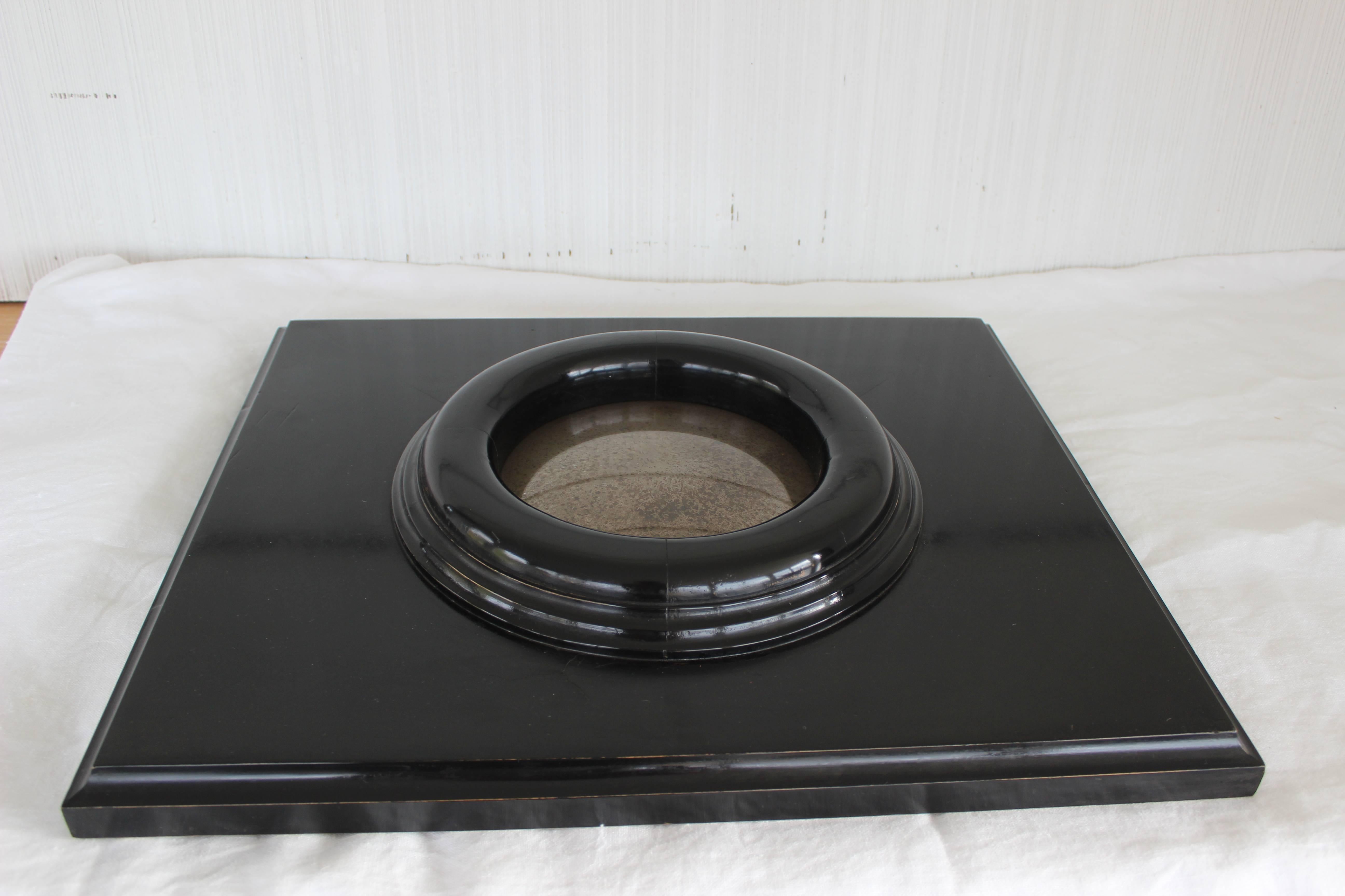 Pair of Black Lacquer Convex Mirrors In Excellent Condition In East Hampton, NY