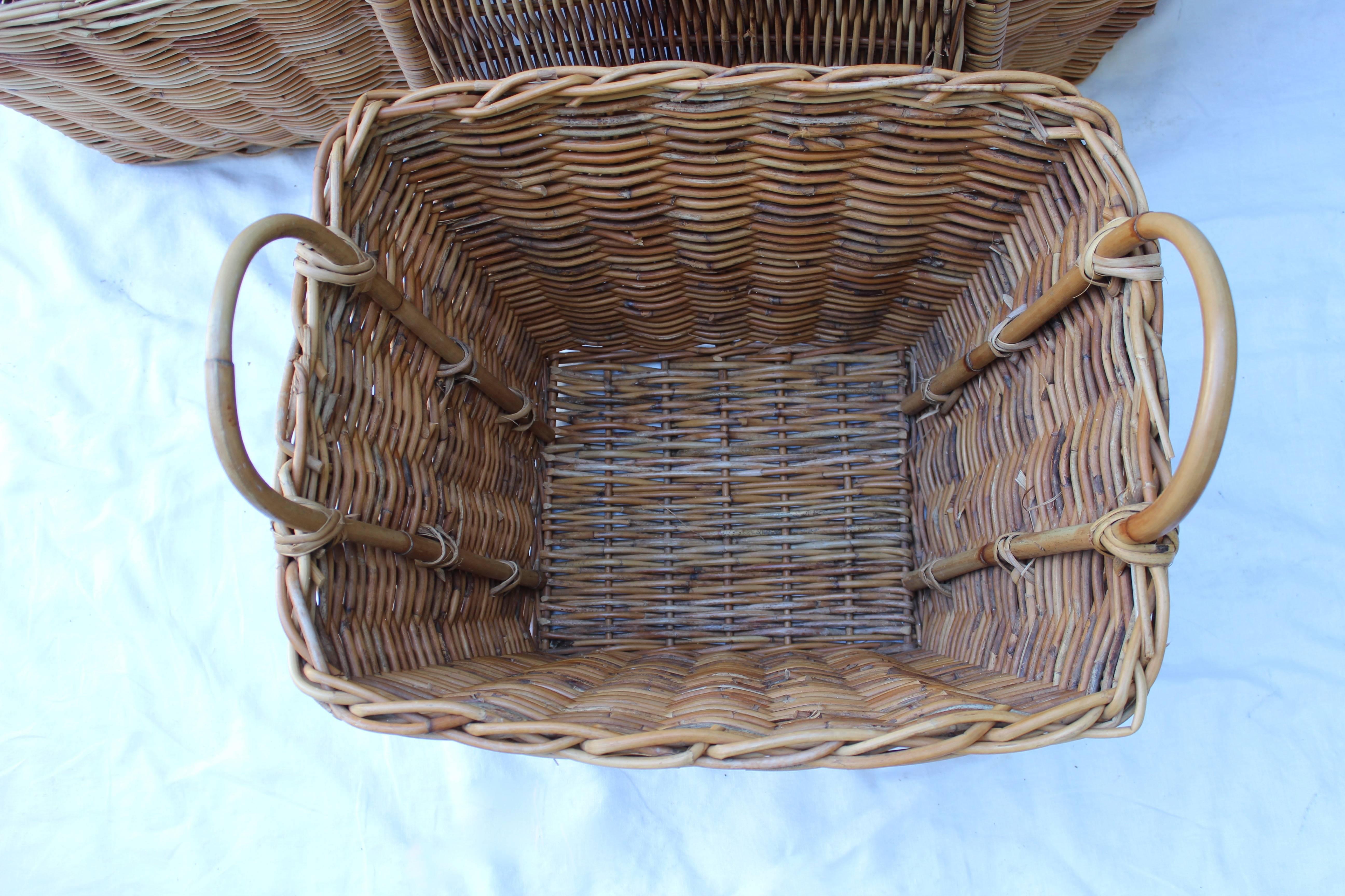 Set of Three Wicker Baskets In Excellent Condition In East Hampton, NY