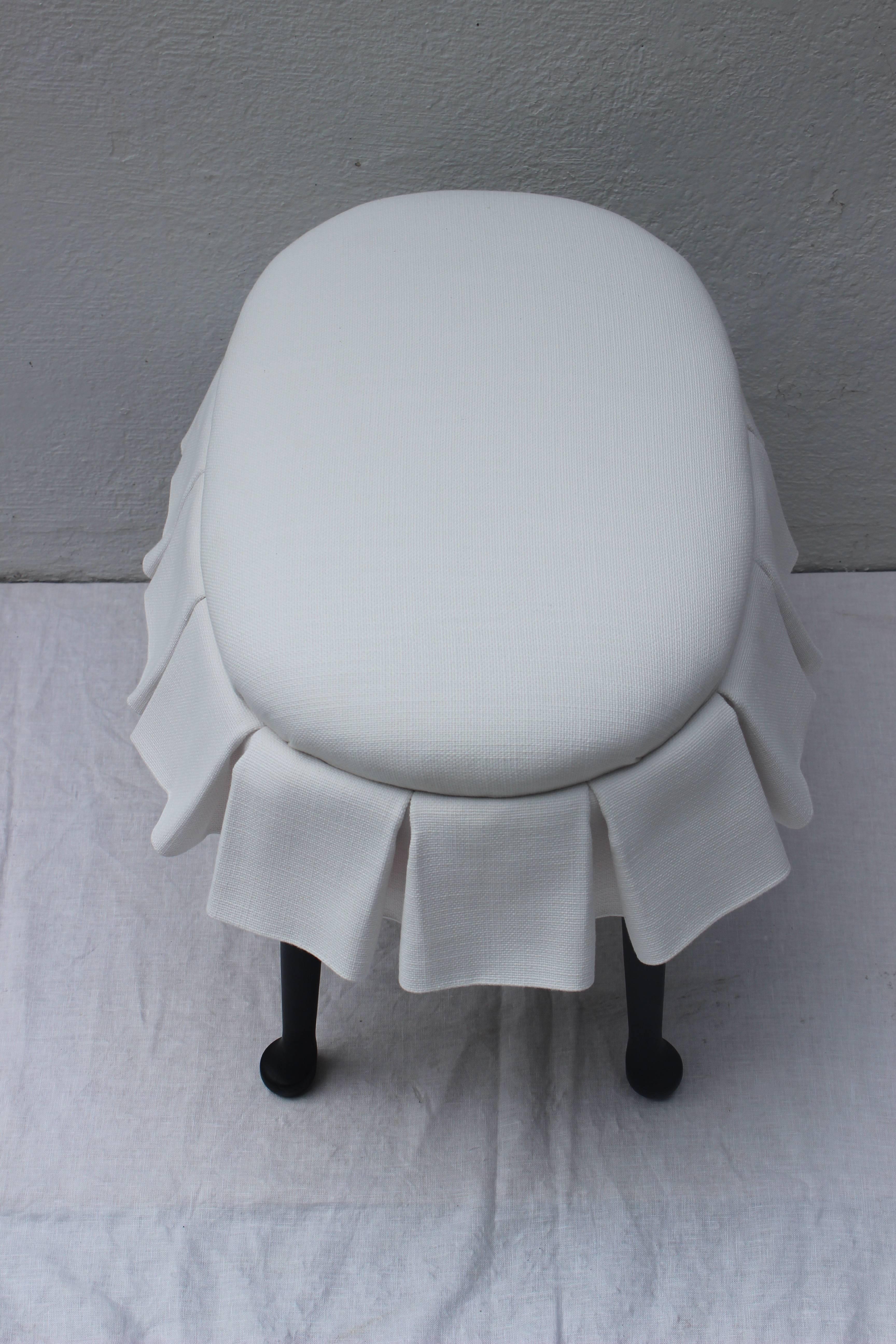 Ebonized Oval Stool with Box Pleated Skirt In Excellent Condition In East Hampton, NY
