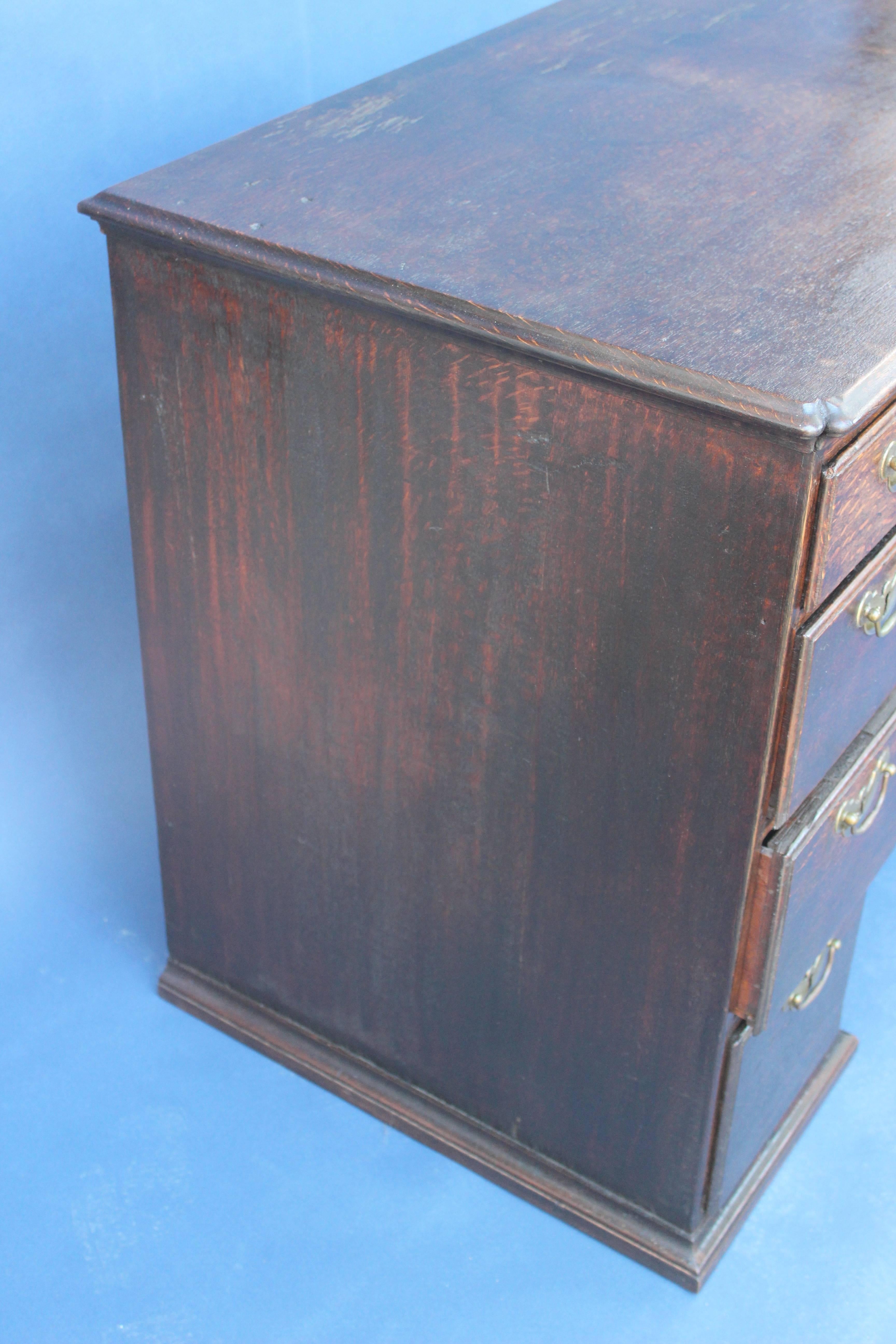 18th Century English Kneehole Desk 5