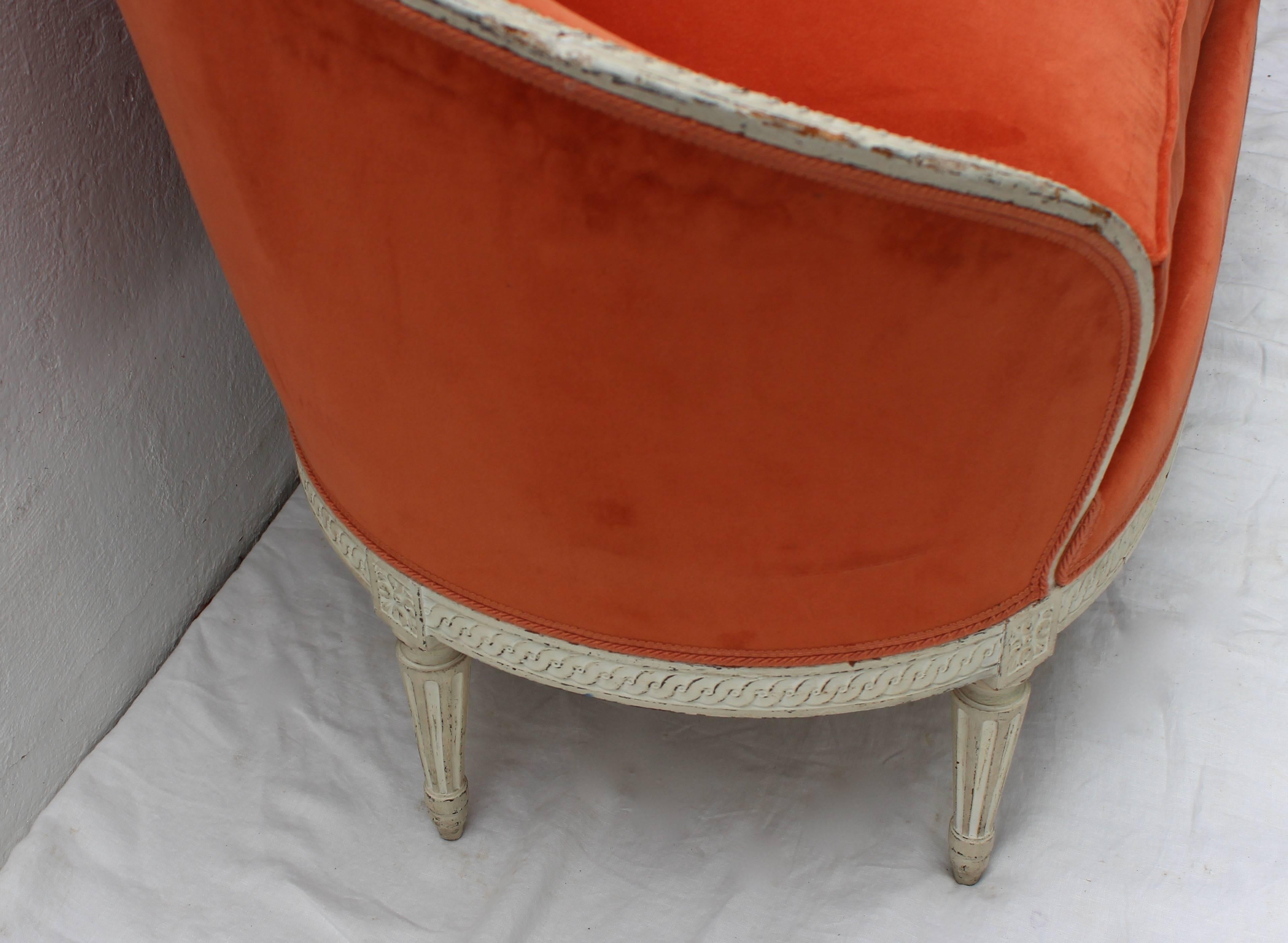 Upholstered Jansen Canape In Good Condition In East Hampton, NY