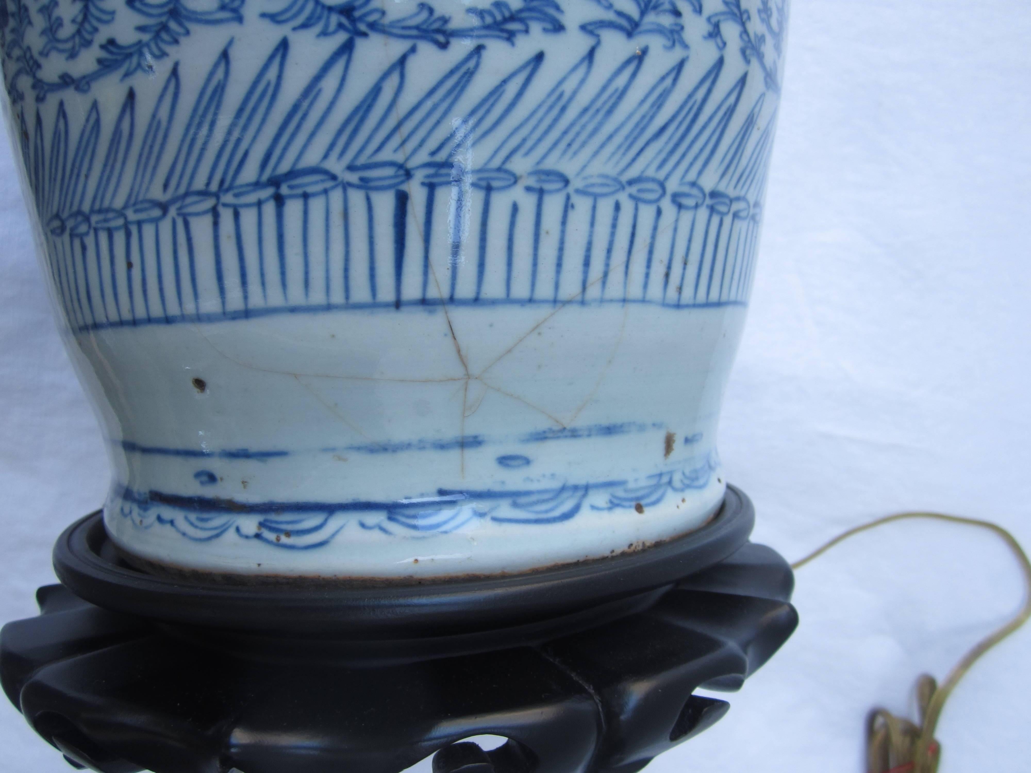 Chinese Blue and White Vase Lamp 1