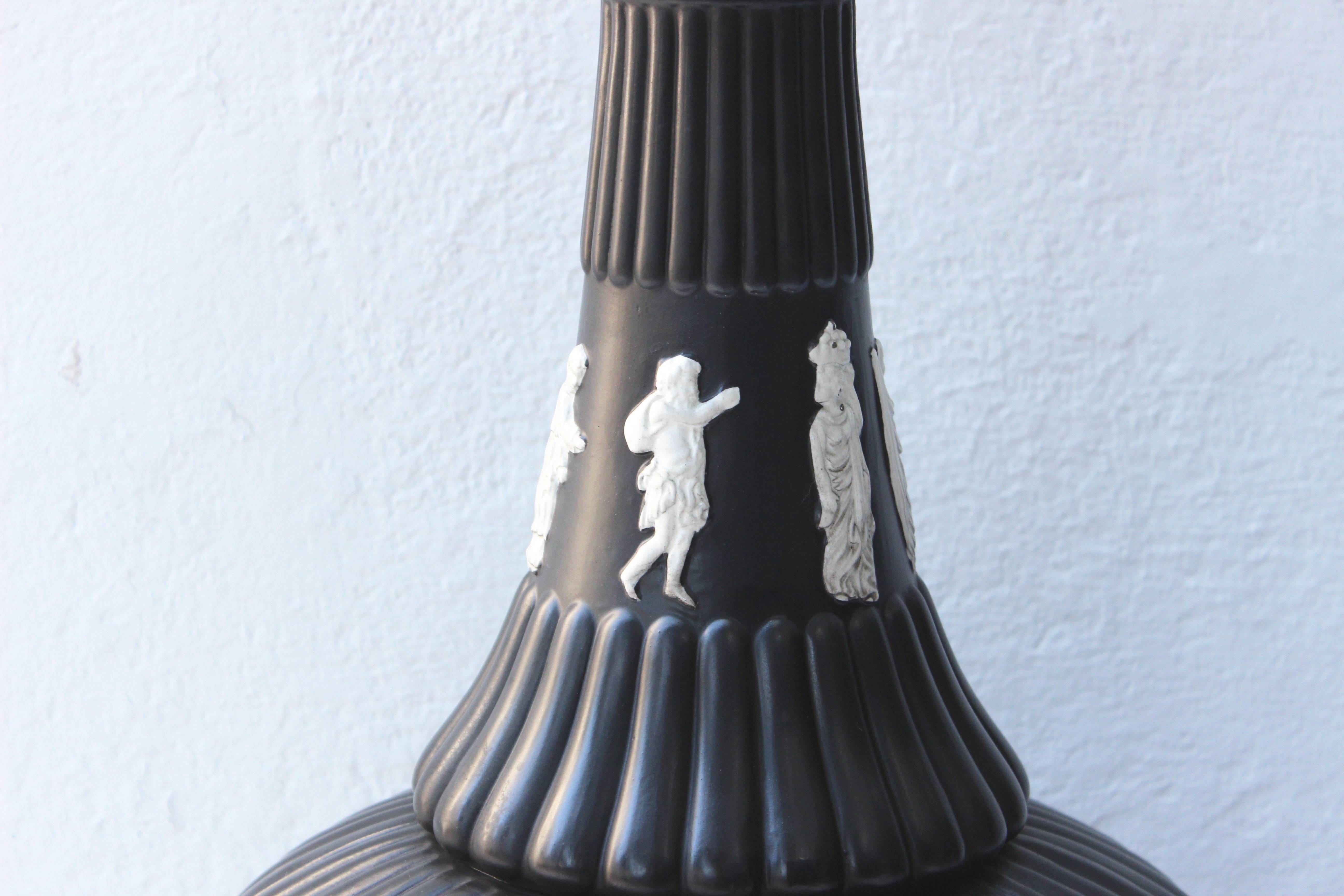 Lampada in stile Wedgwood nera in vendita 2