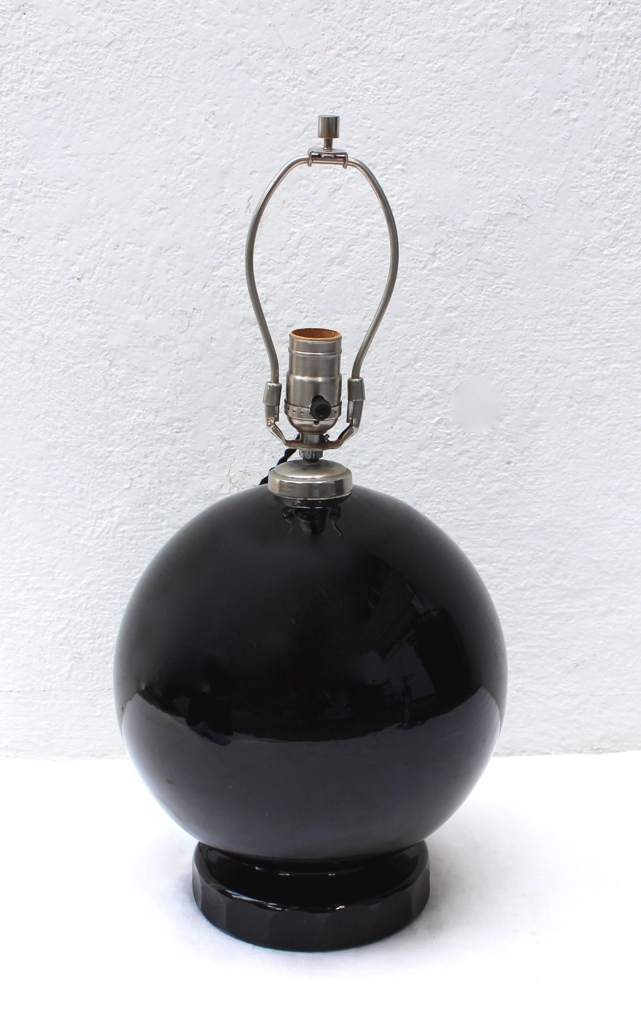 Black Glass Lamp In Excellent Condition In East Hampton, NY
