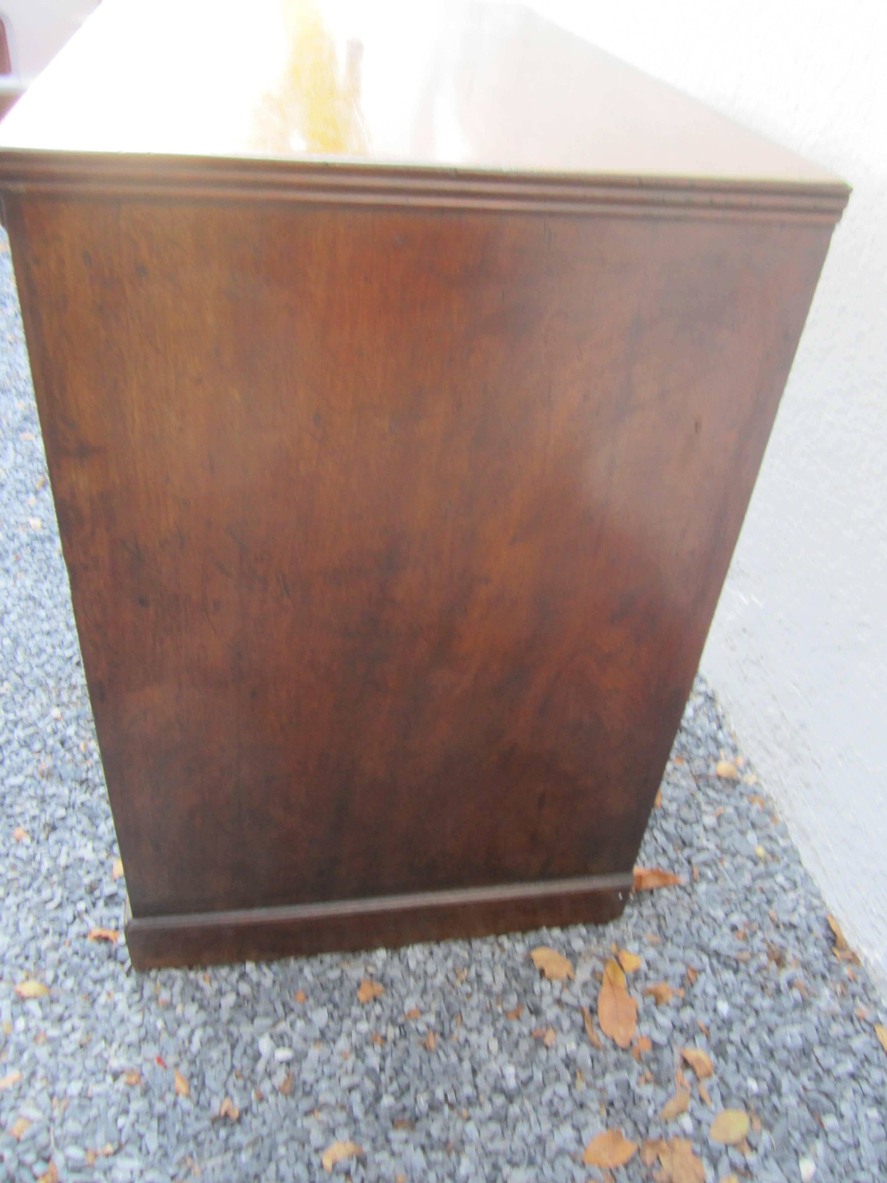 Federal knee hole desk/ nighstand......small desk ideal for nightstand or bedside table......beautiful scale and patina.....with leather pull-out shelf and 5 drawers lined in Italian paper.....