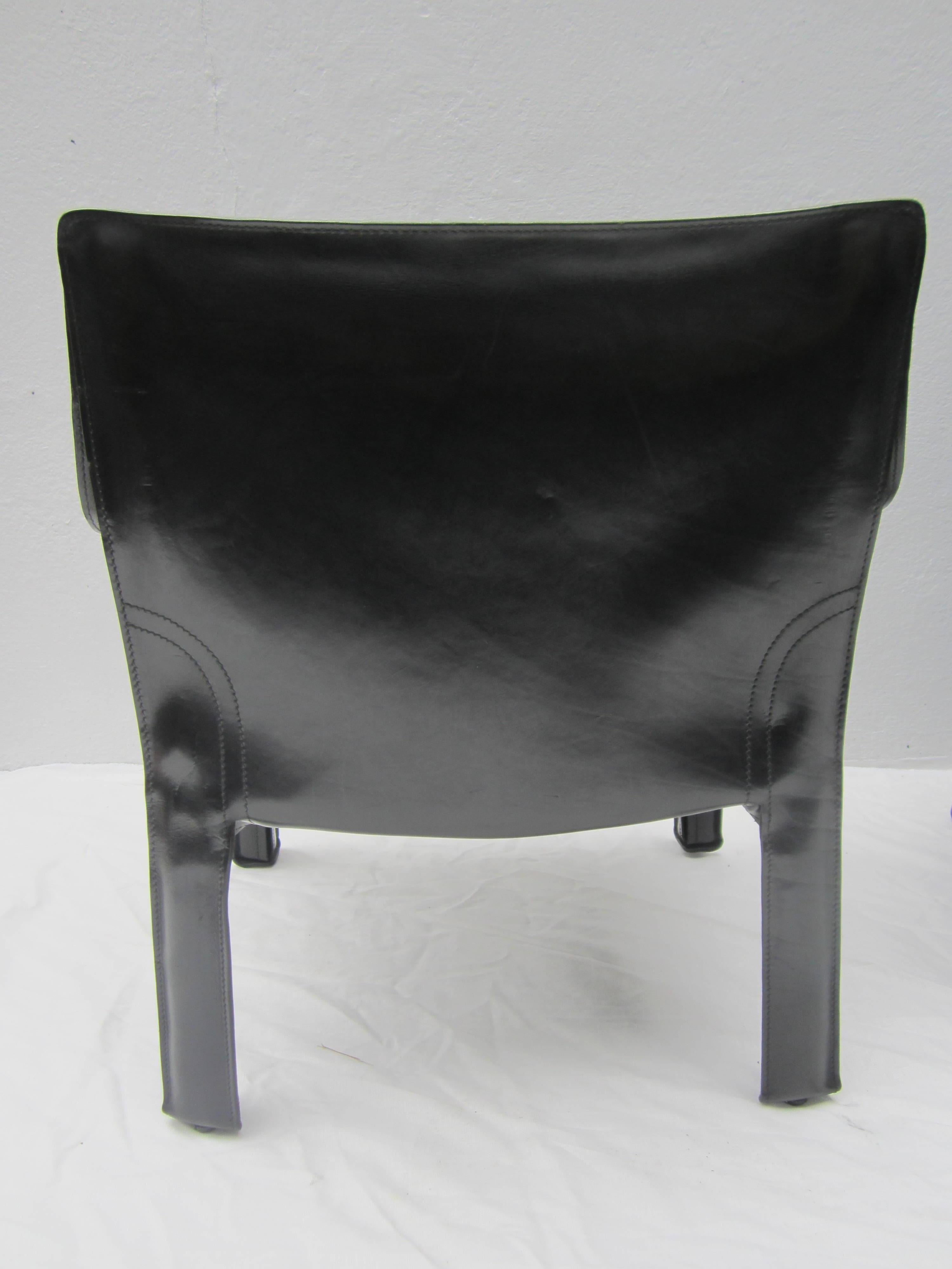 Pair of black leather cab lounge chairs by Mario Bellini for Cassina, great looking.