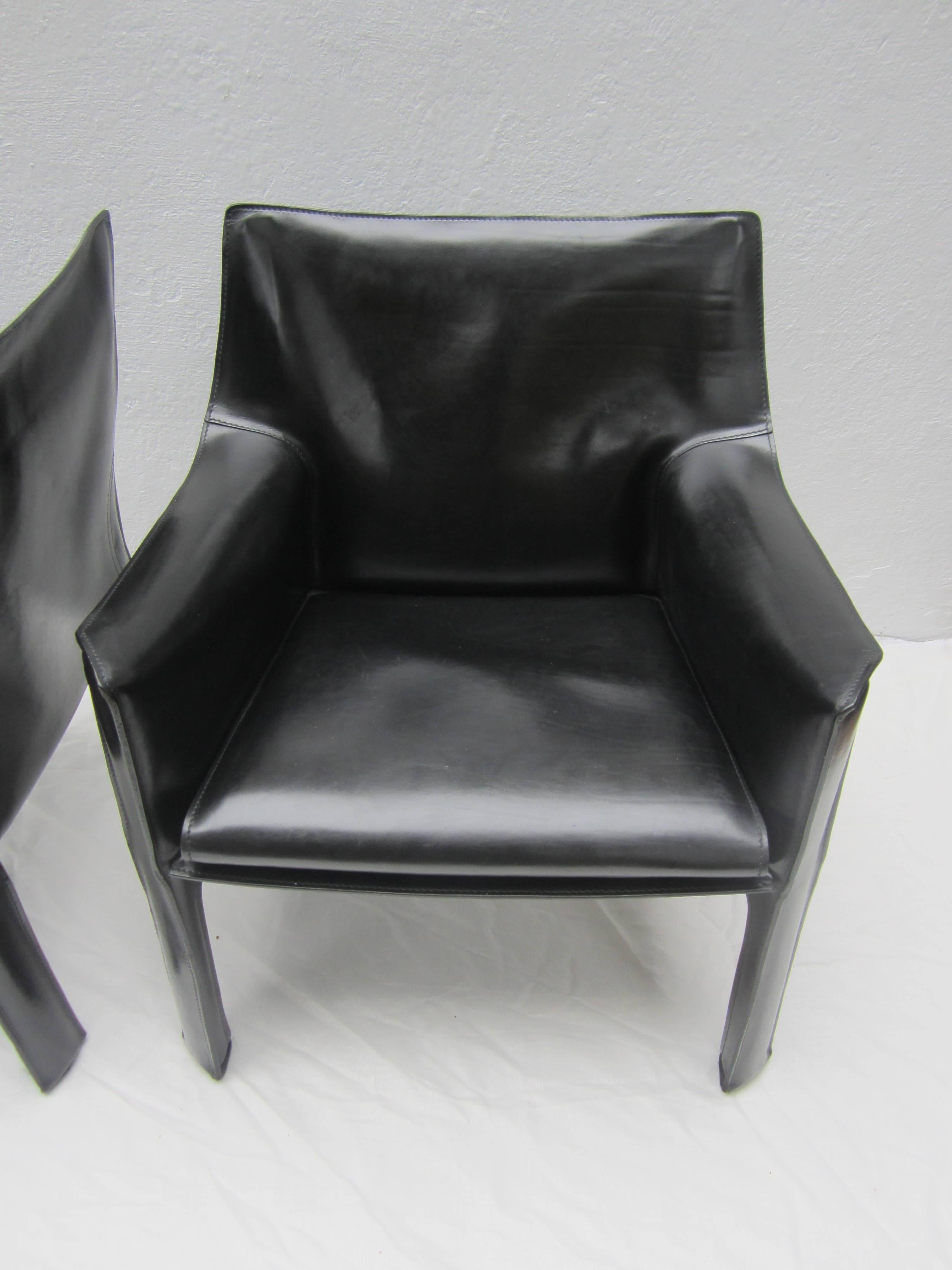 Pair of Black Leather Cab Lounge Chairs by Mario Bellini for Cassina In Excellent Condition In East Hampton, NY
