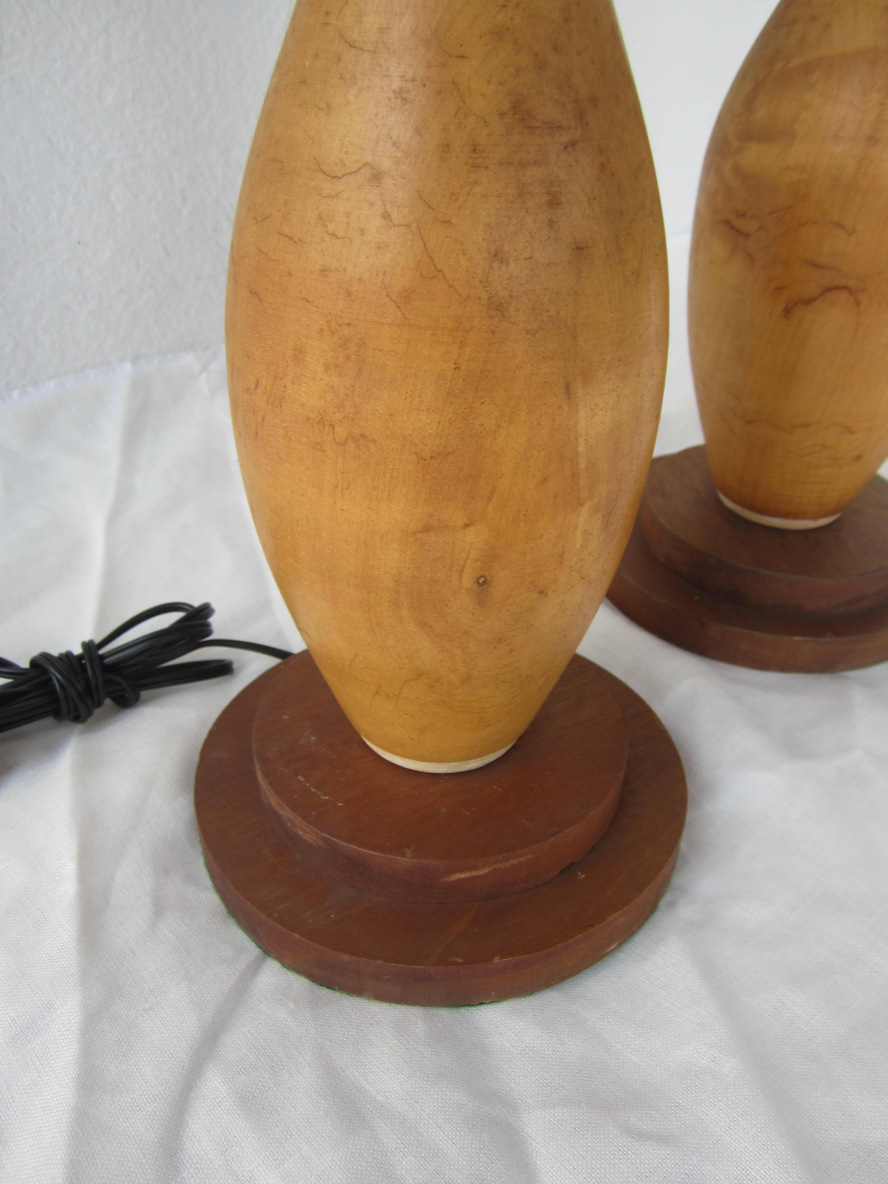 20th Century Pair of Antique Gourd Shape Lamps