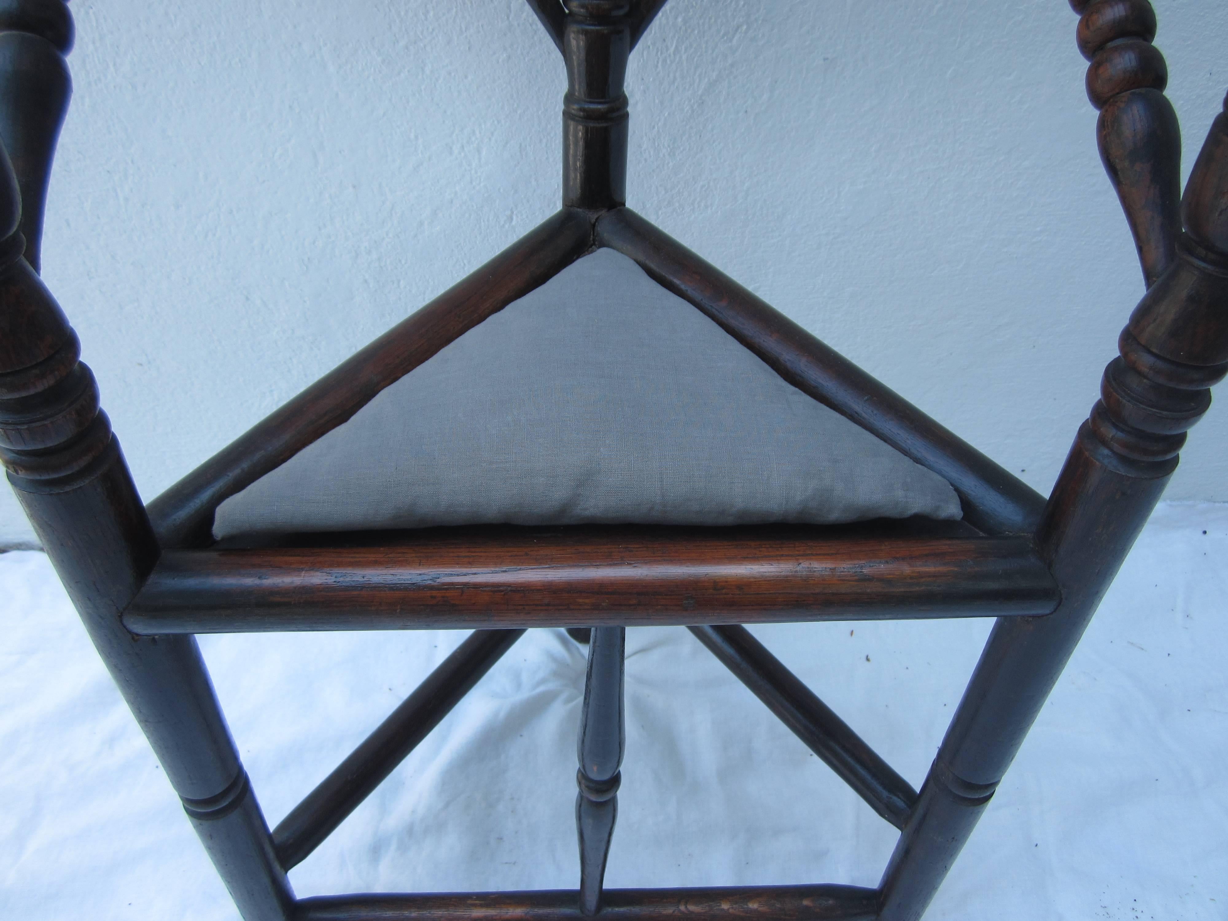 XIXe siècle Fauteuil d'angle élisabéthain en vente