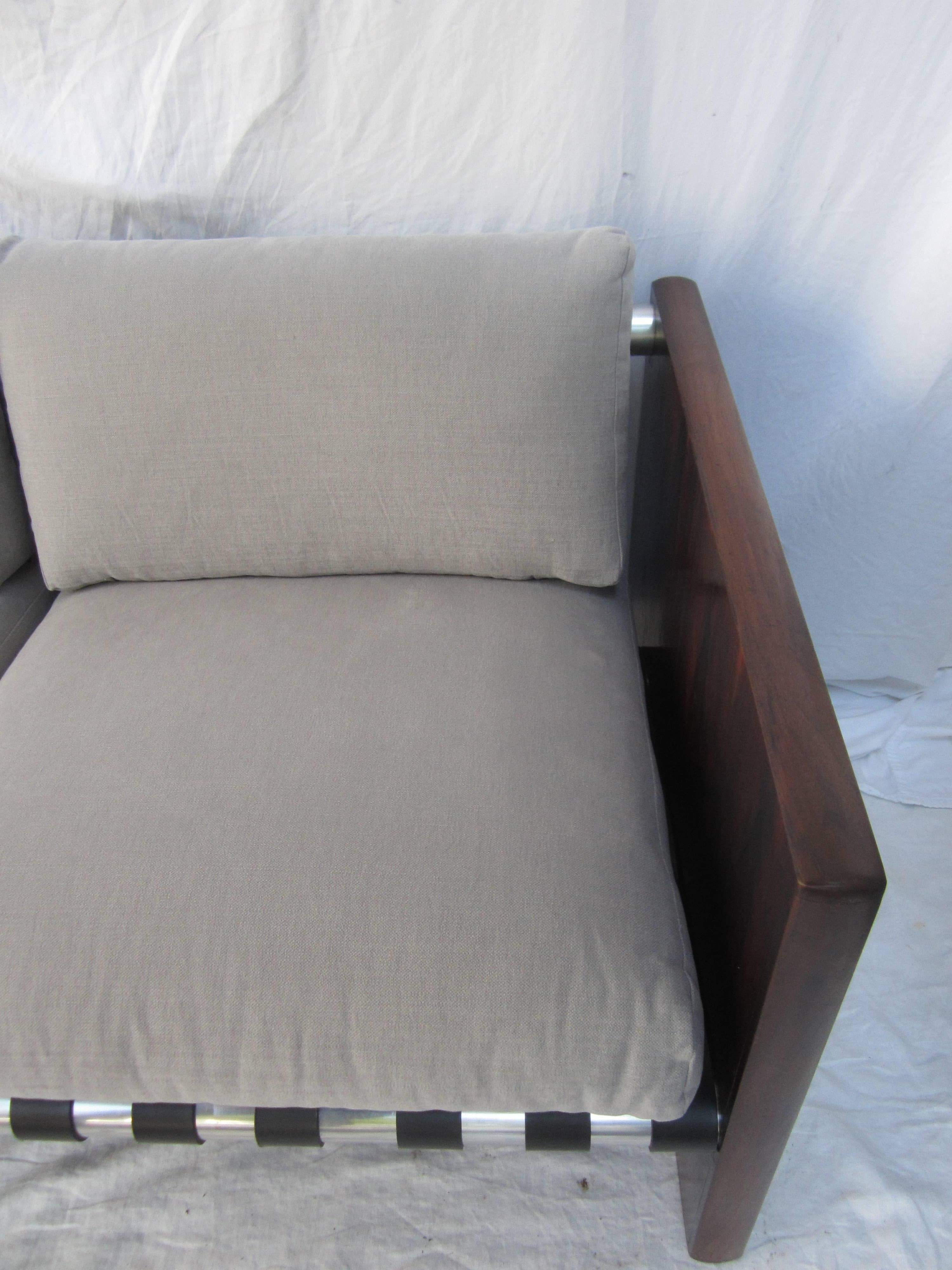 20th Century Modern Loveseat Attributed to Thayer Coggin For Sale