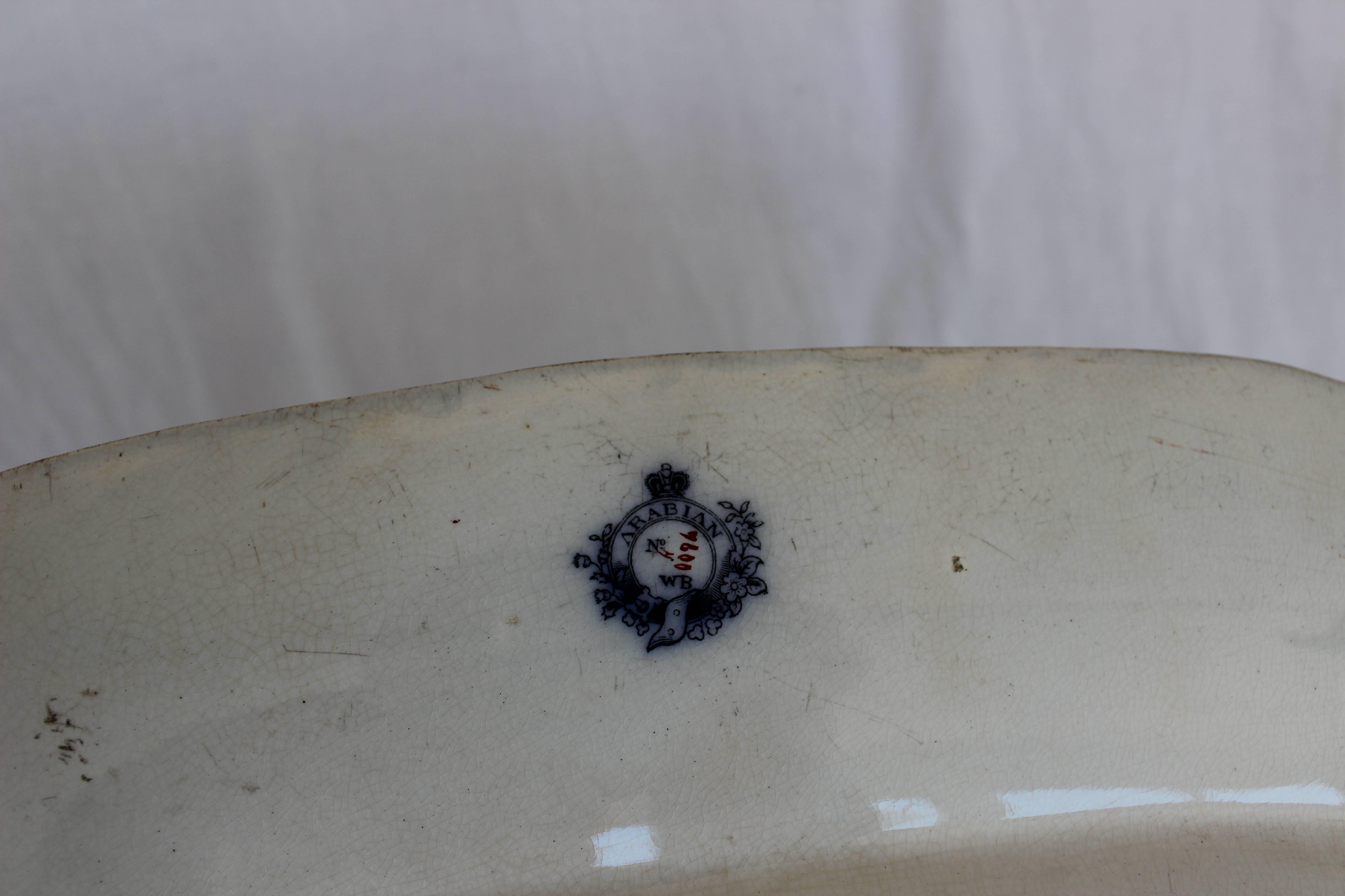 Ceramica Grande piatto Staffordshire con motivo arabo in vendita
