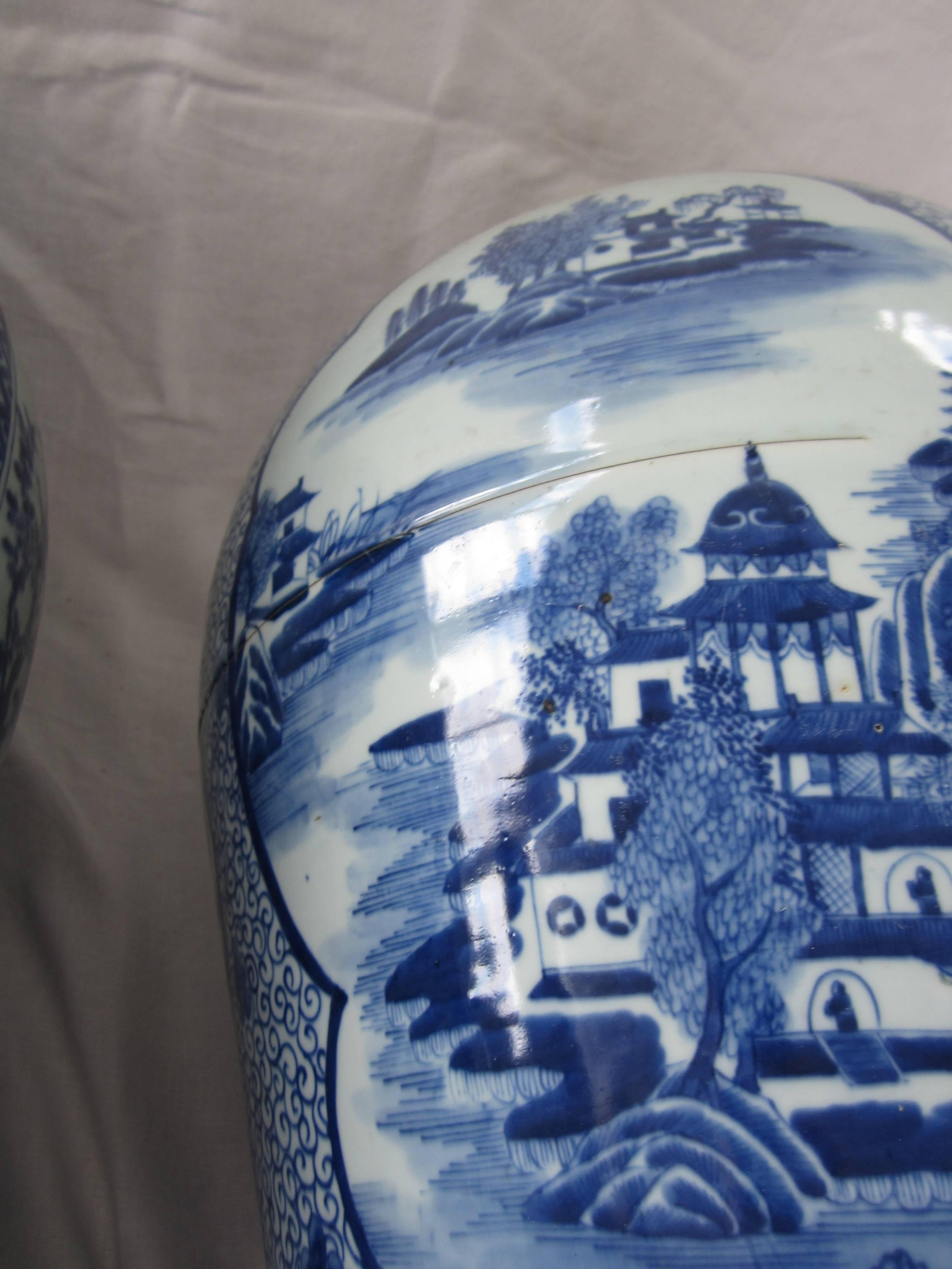 Porcelain Pair of Chinese Blue and White Jars with Lids