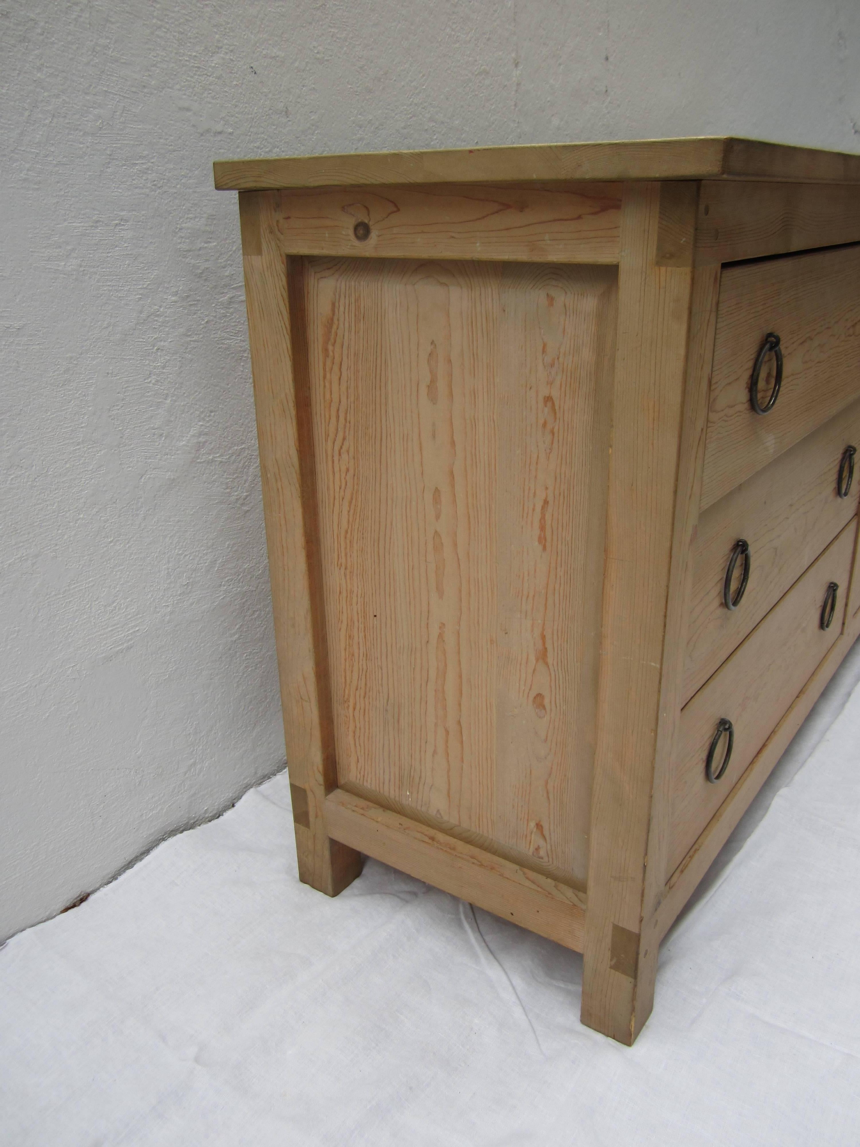 Pine Chest of Drawers In Good Condition In East Hampton, NY