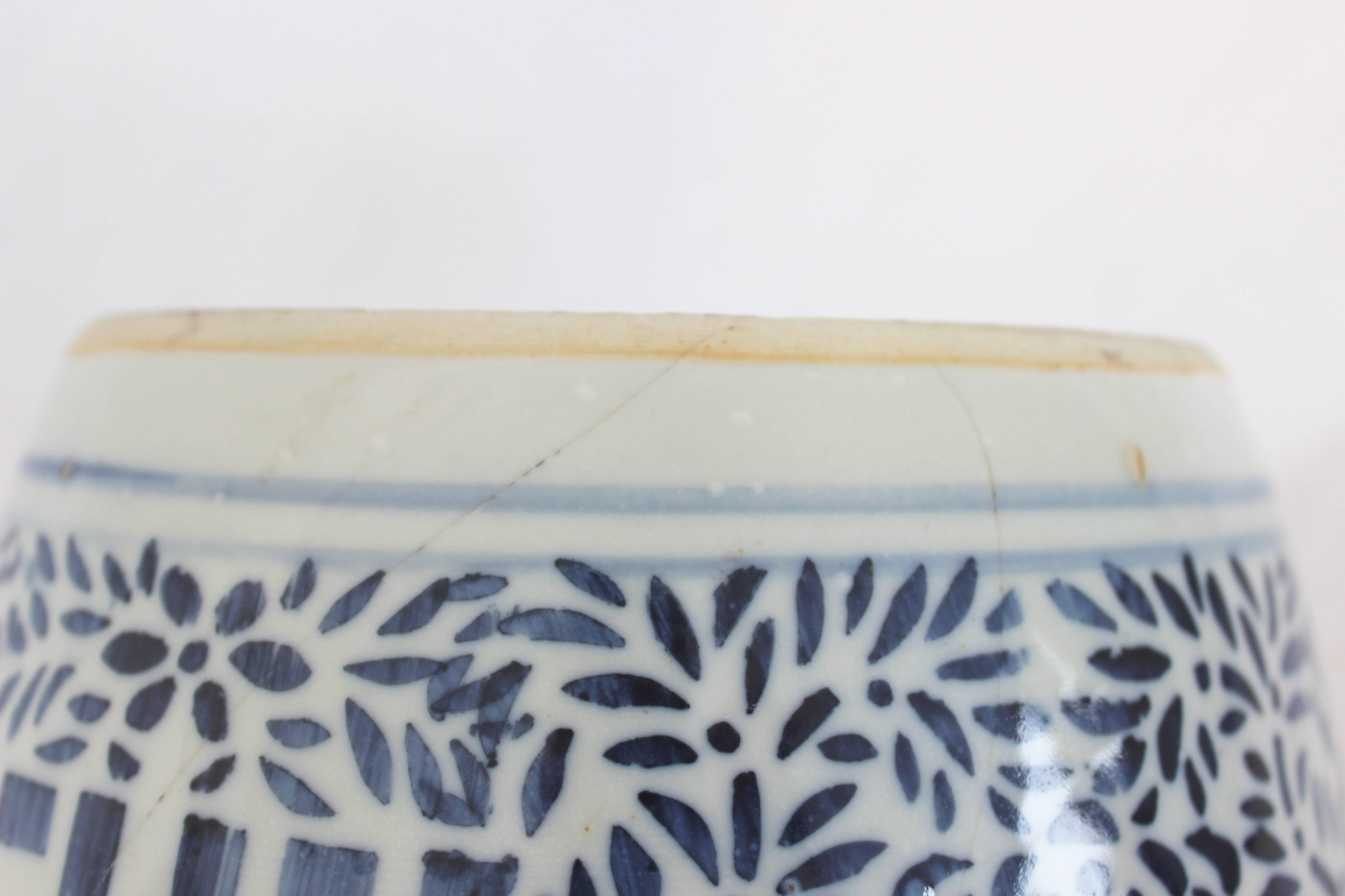 20ième siècle Pot à gingembre bleu et blanc de Chine en vente