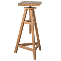 Natural Finish French Vintage Adjustable Sculptors Stand, circa 1950 9
