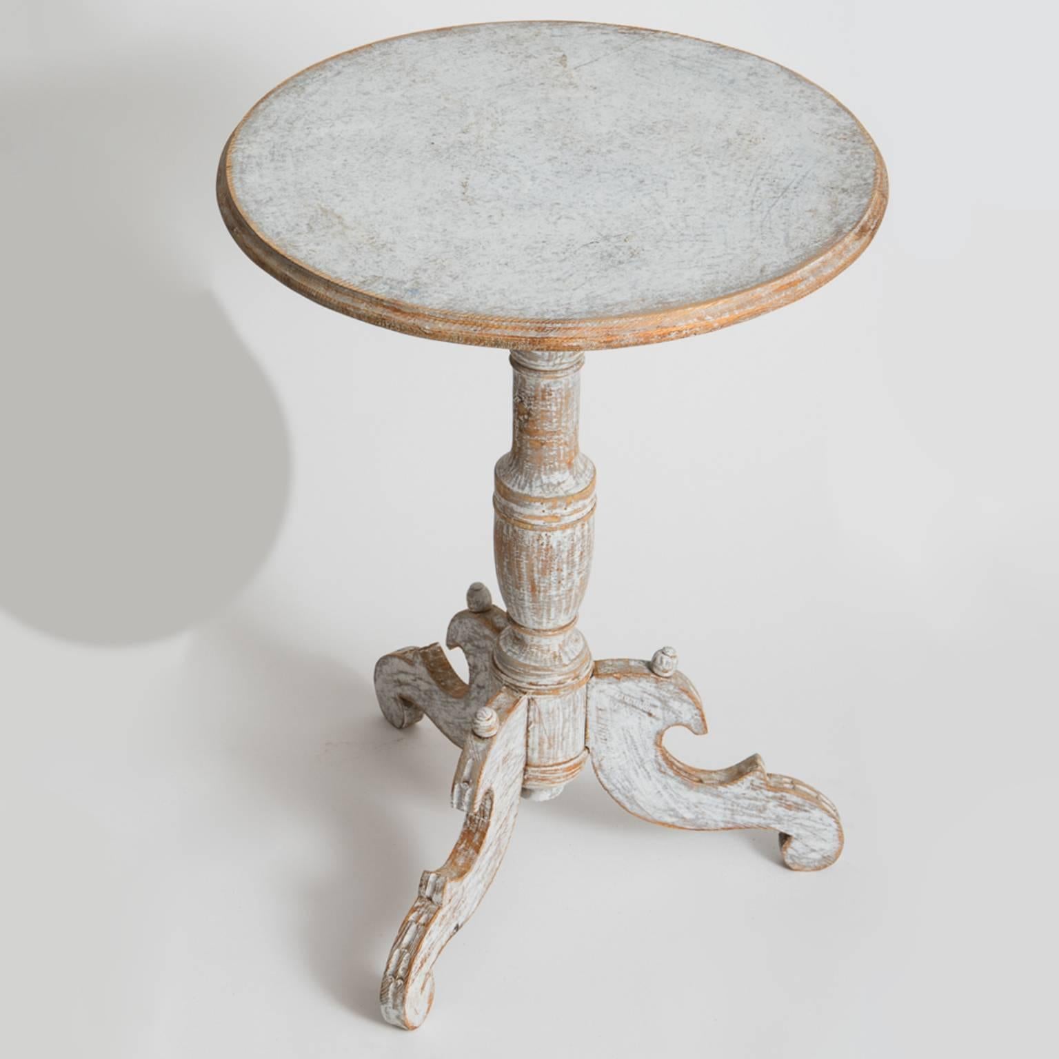 Swedish Antique Round Pedestal Table, circa 1850 2