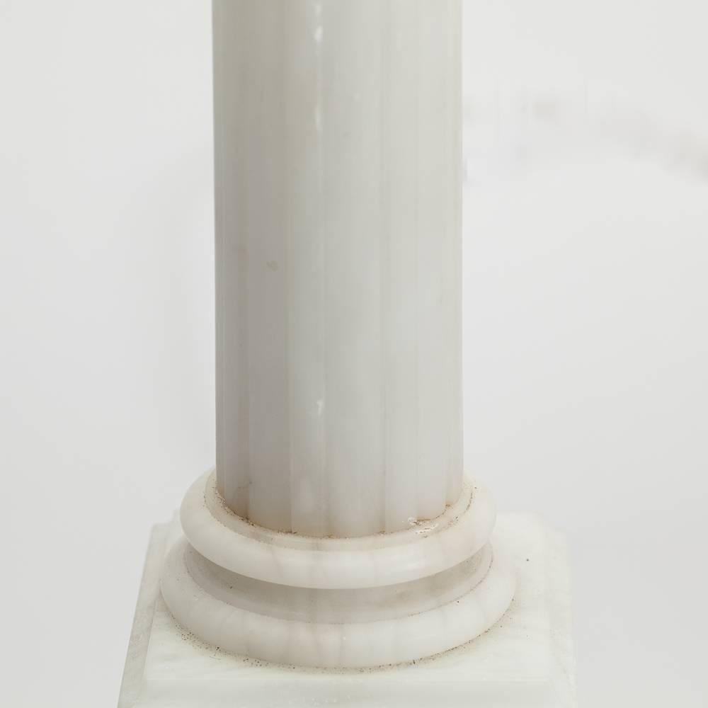 Italian Alabaster Corinthian Column Lamp, circa 1950 In Excellent Condition In New Preston, CT