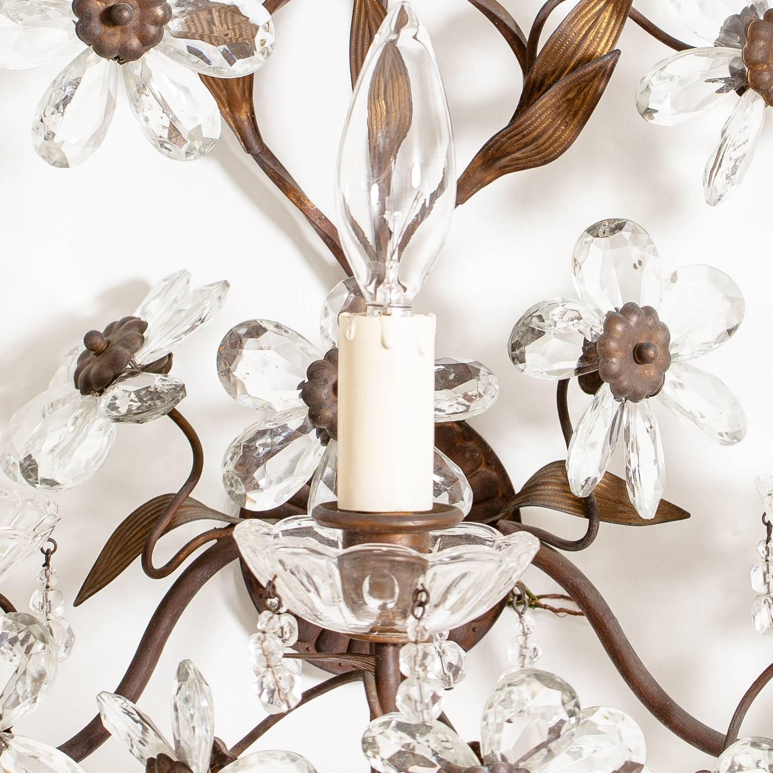 Antique Pair of French Crystal Flower Sconces, circa 1900 For Sale 2