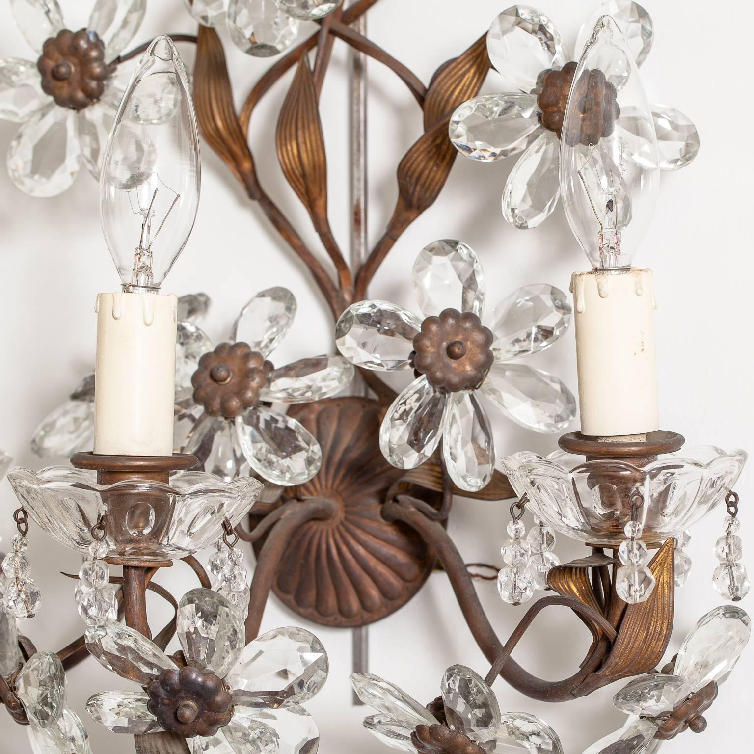 20th Century Antique Pair of French Crystal Flower Sconces, circa 1900 For Sale